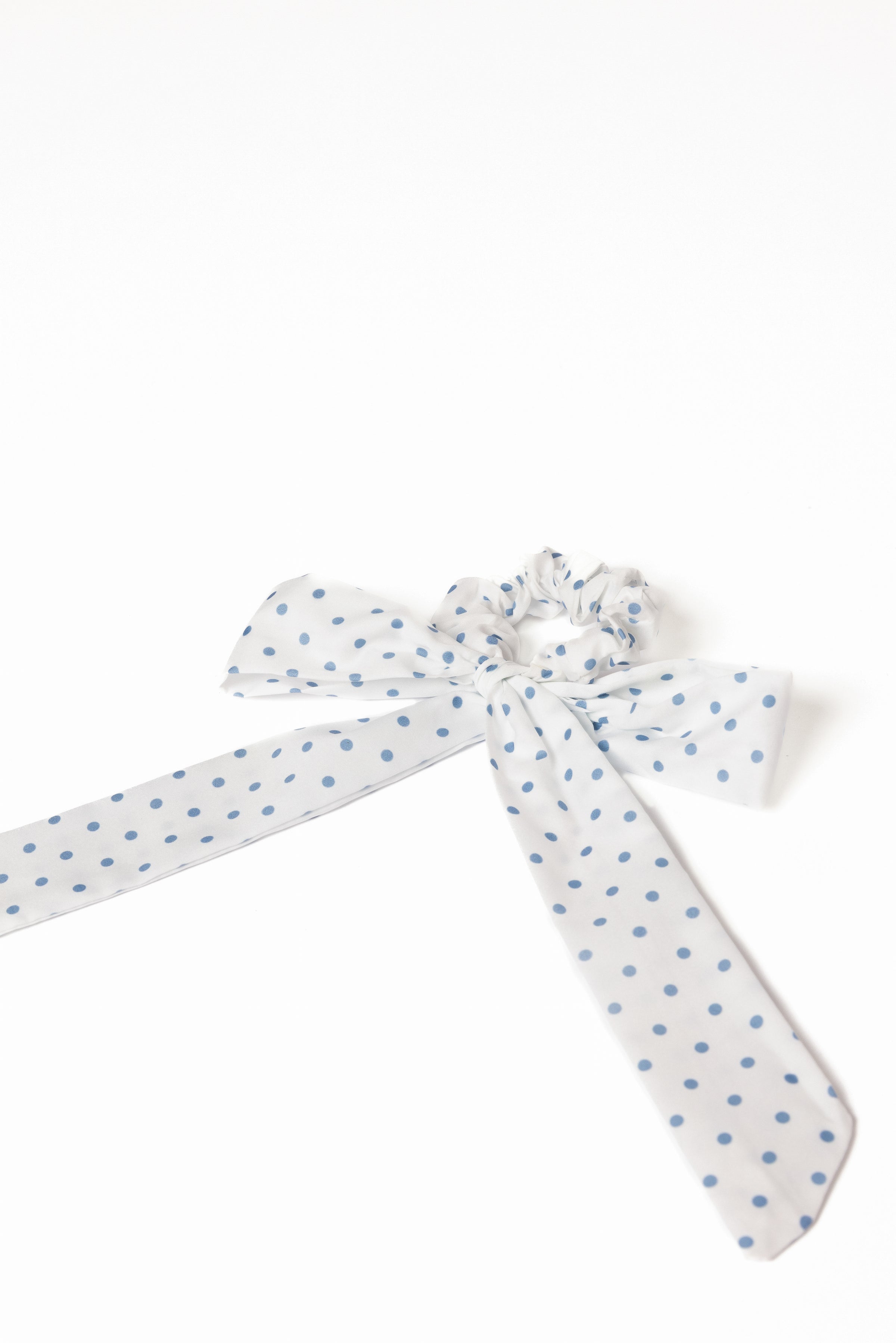 Cass Bow Scrunchie - White