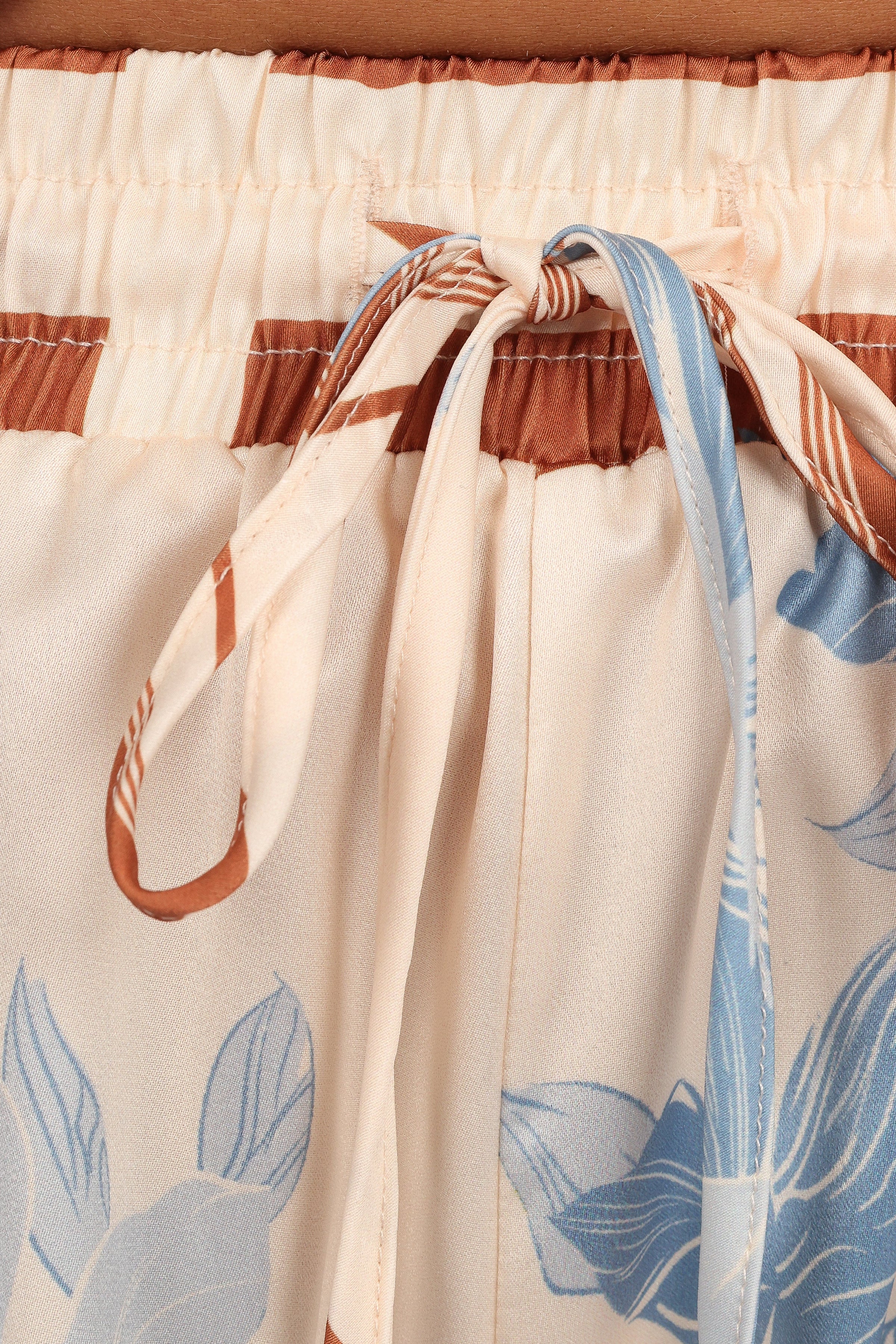 Lara Shorts - Pale Blue Print