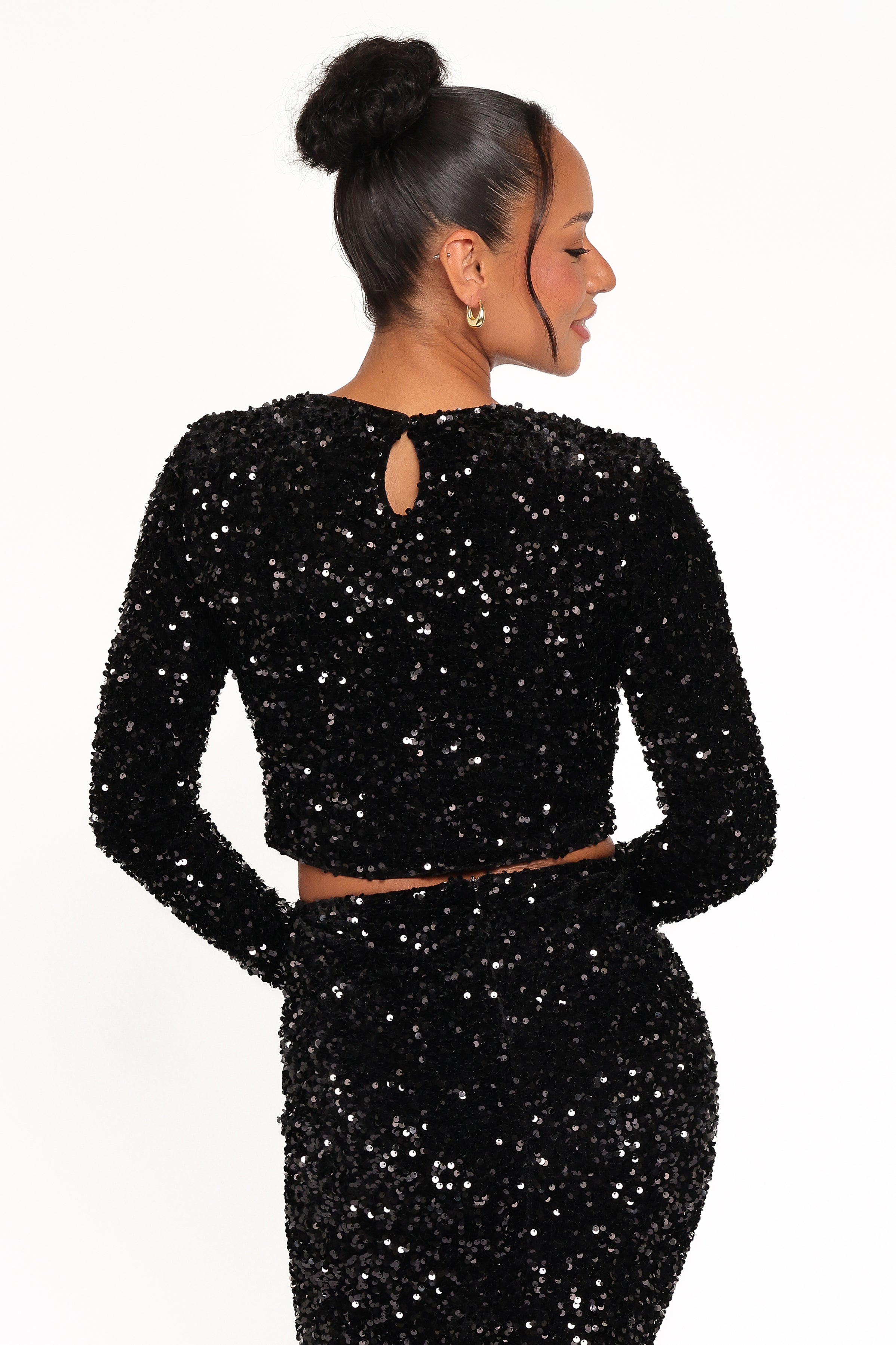 Quinne Cropped Sequin Top - Black