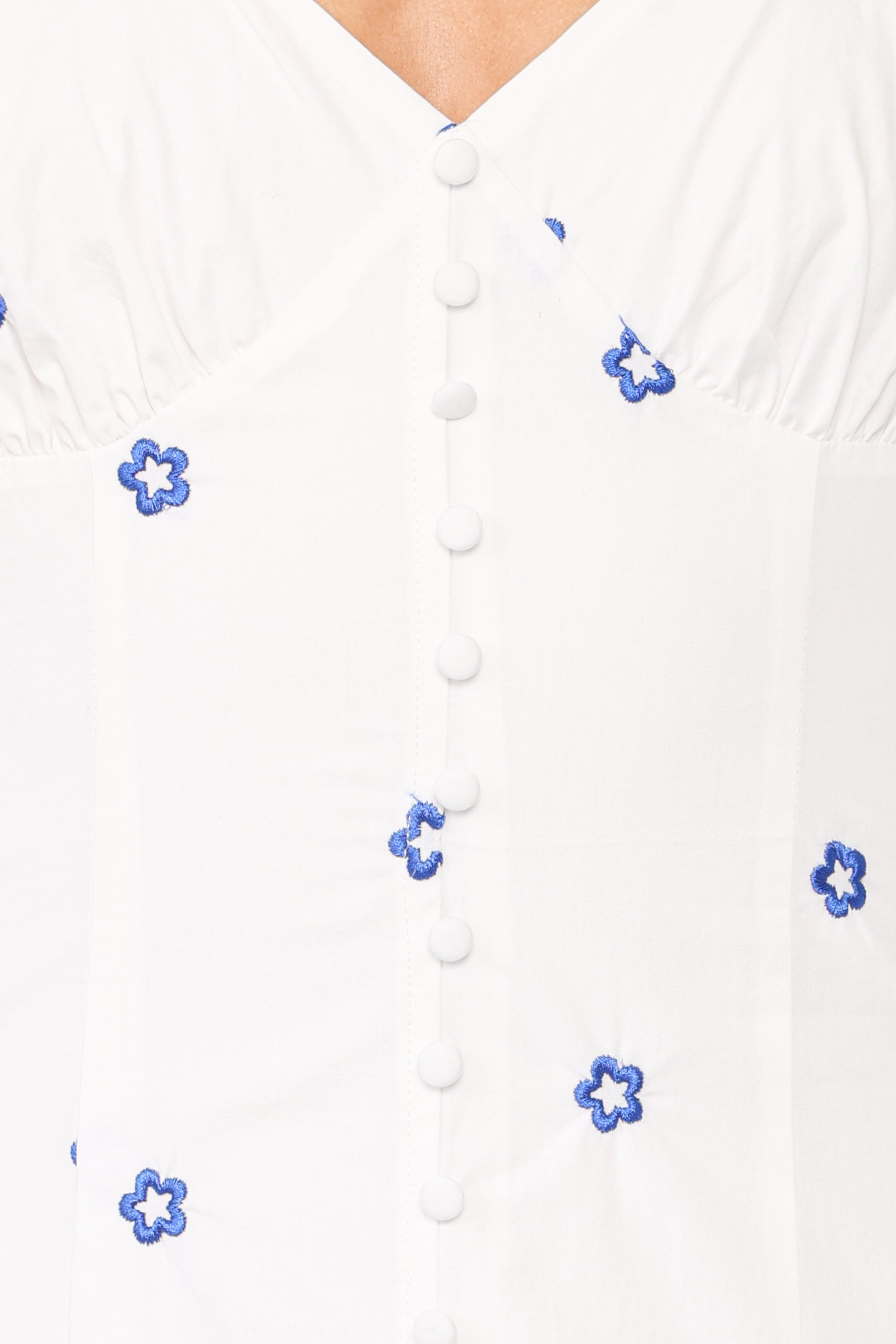 Luellen Embroidered Daisy Midi Dress - White