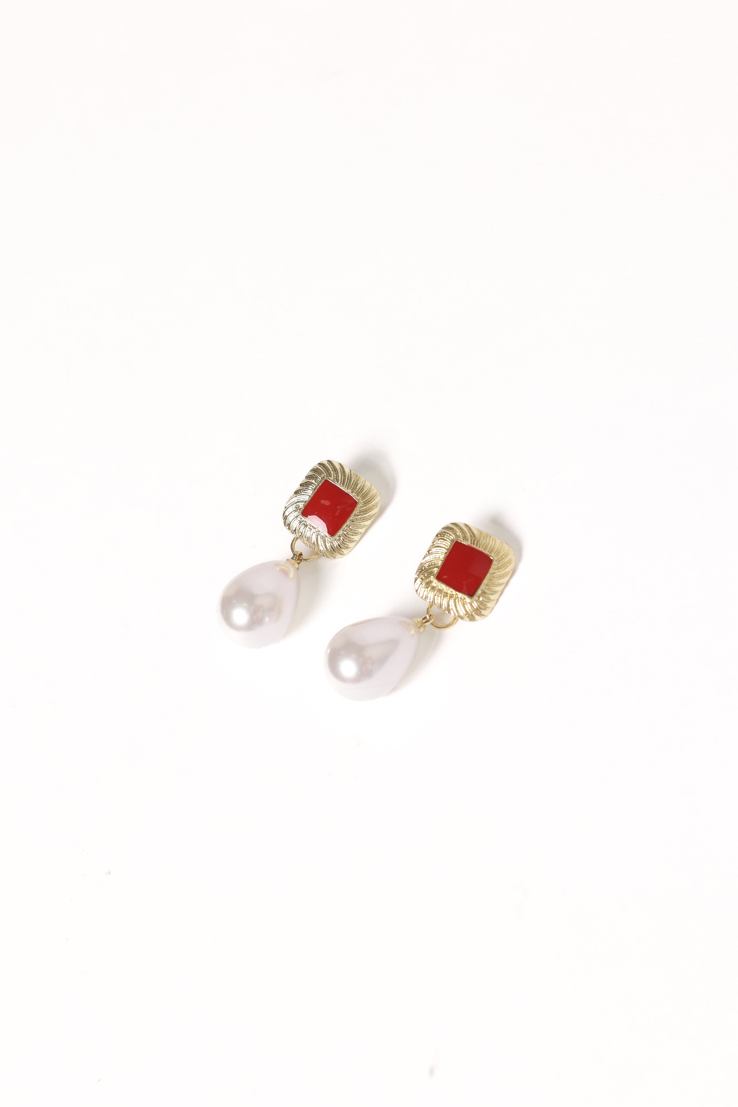 Rosalind Earrings - Gold/Pearl