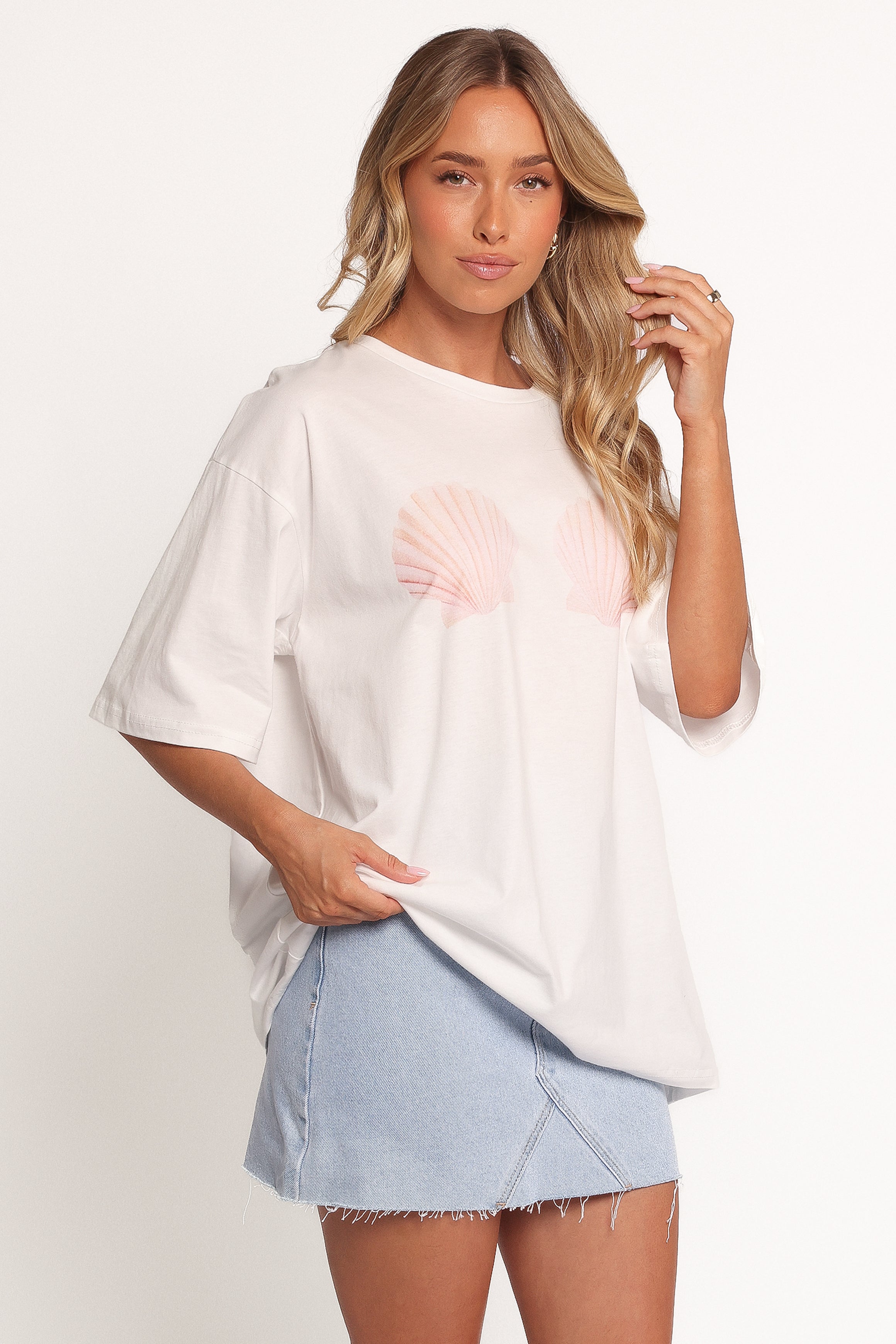 Sammie Graphic Tee - White