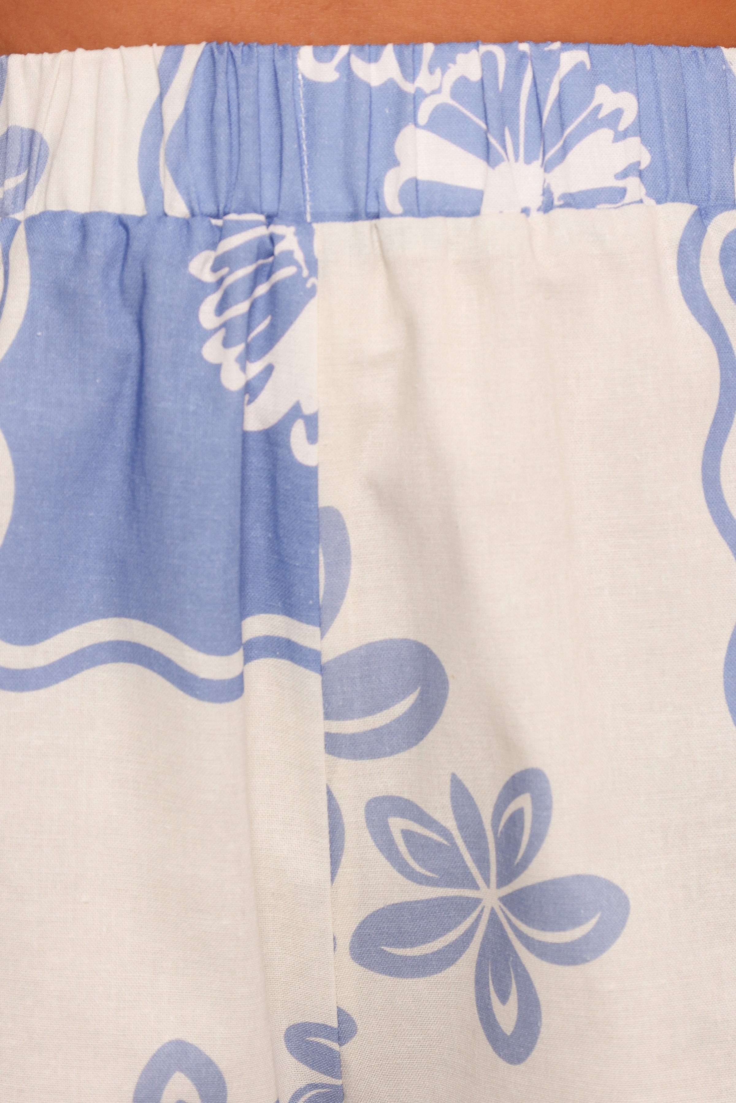 Shellie Shorts - Blue Dahlia