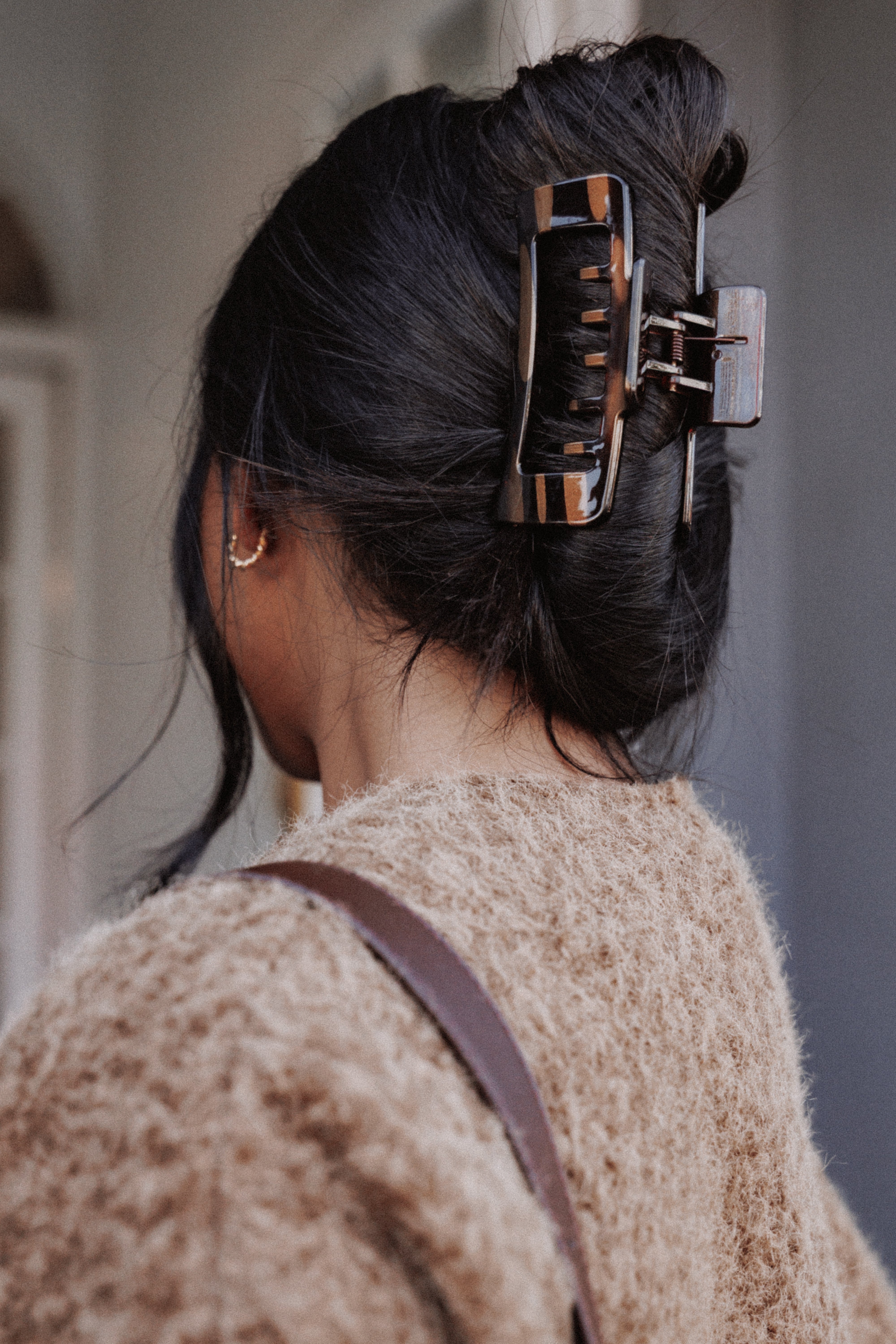 Walker Hair Clip - Brown