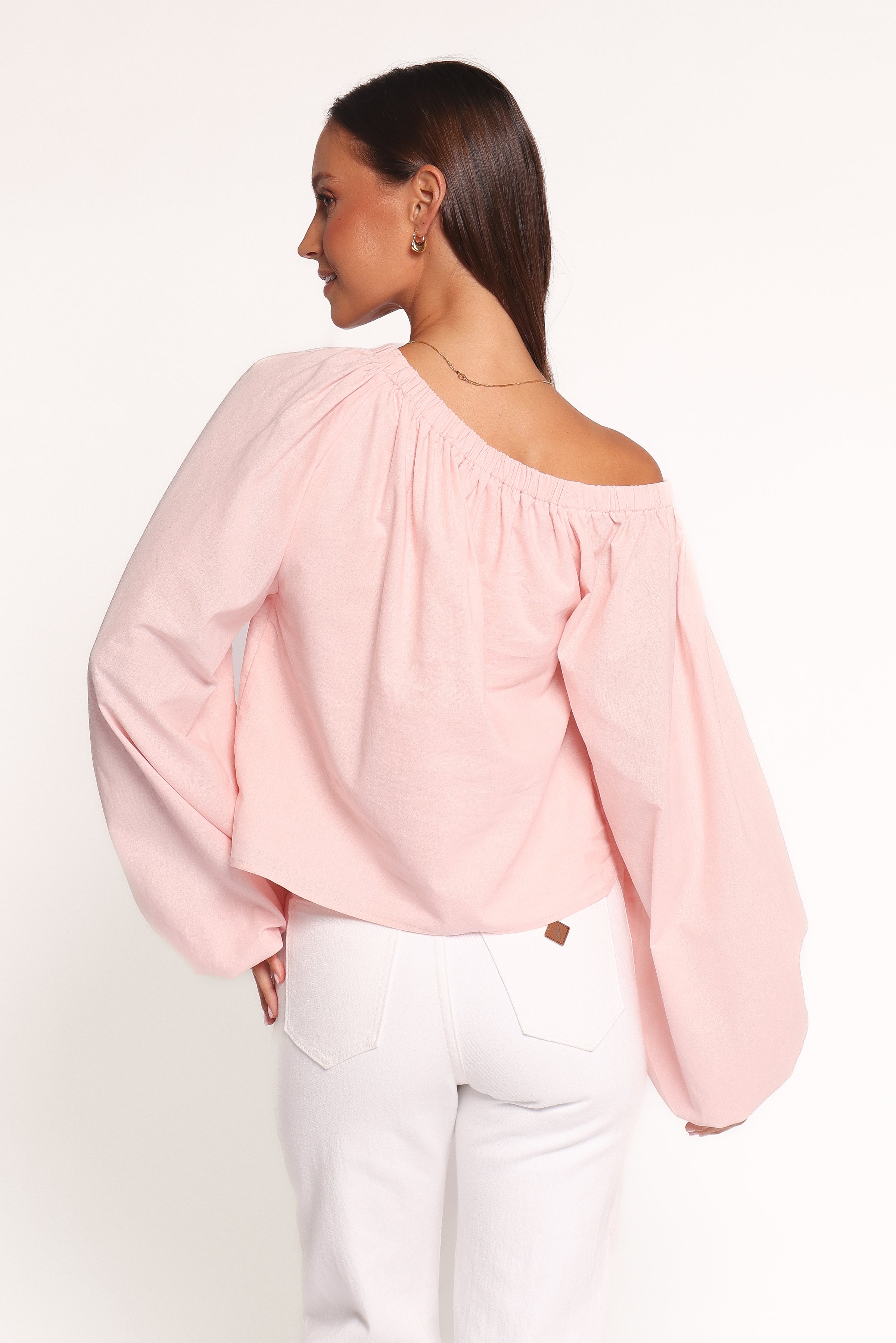 Zion Off Shoulder Long Sleeve Top - Pale Pink