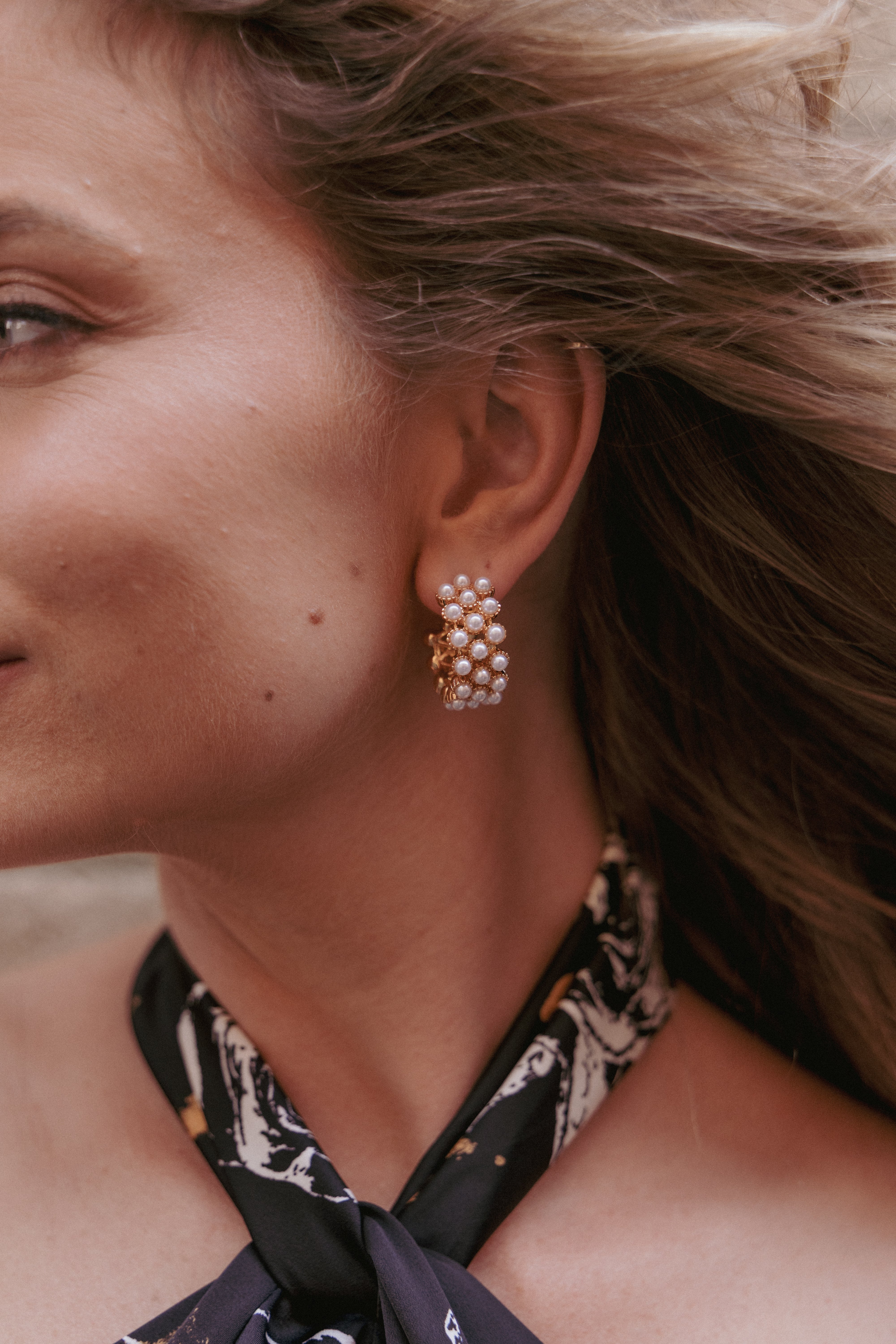 Ziva Earrings - Gold Pearl