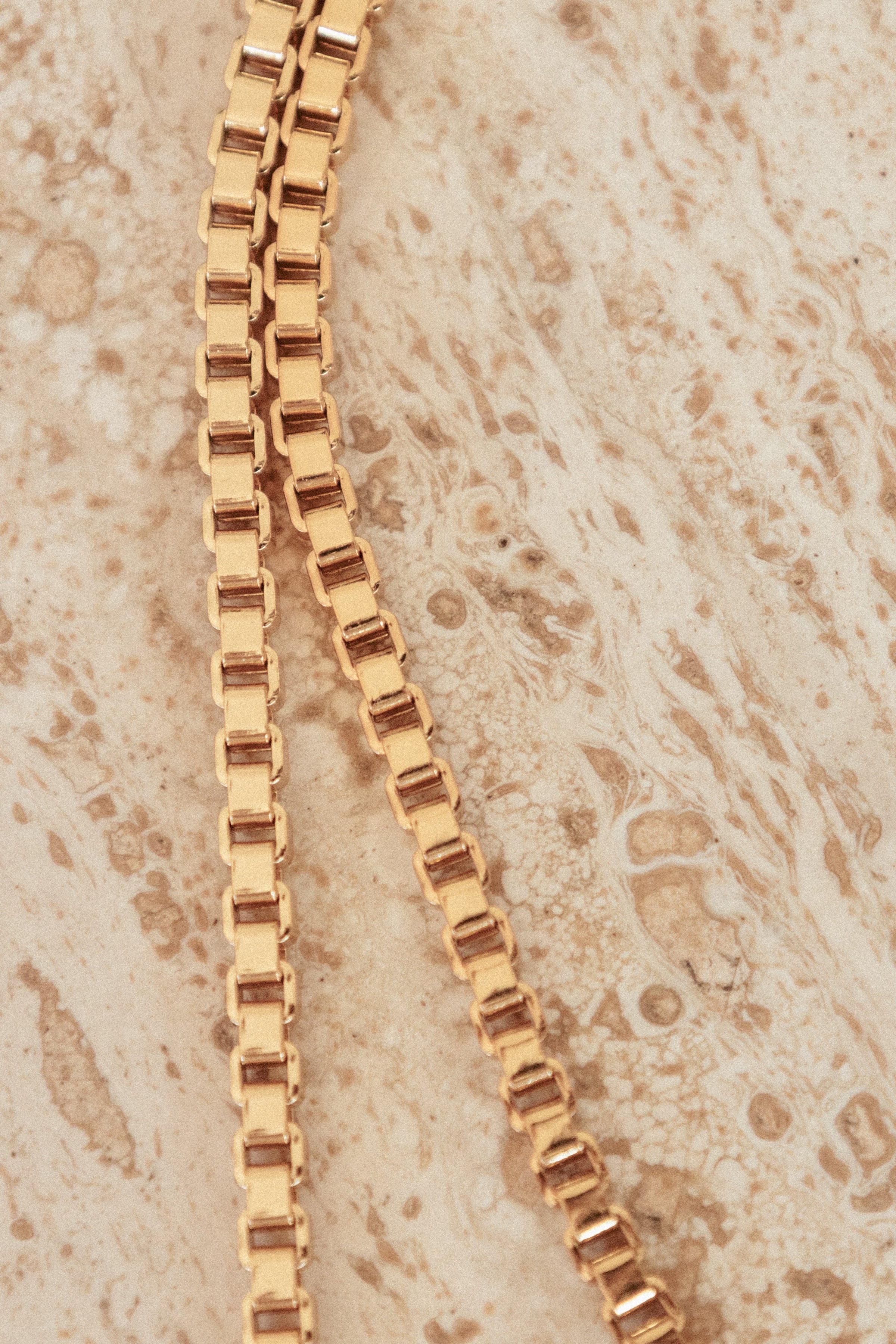 ACCESSORIES Arles Necklace - Gold
