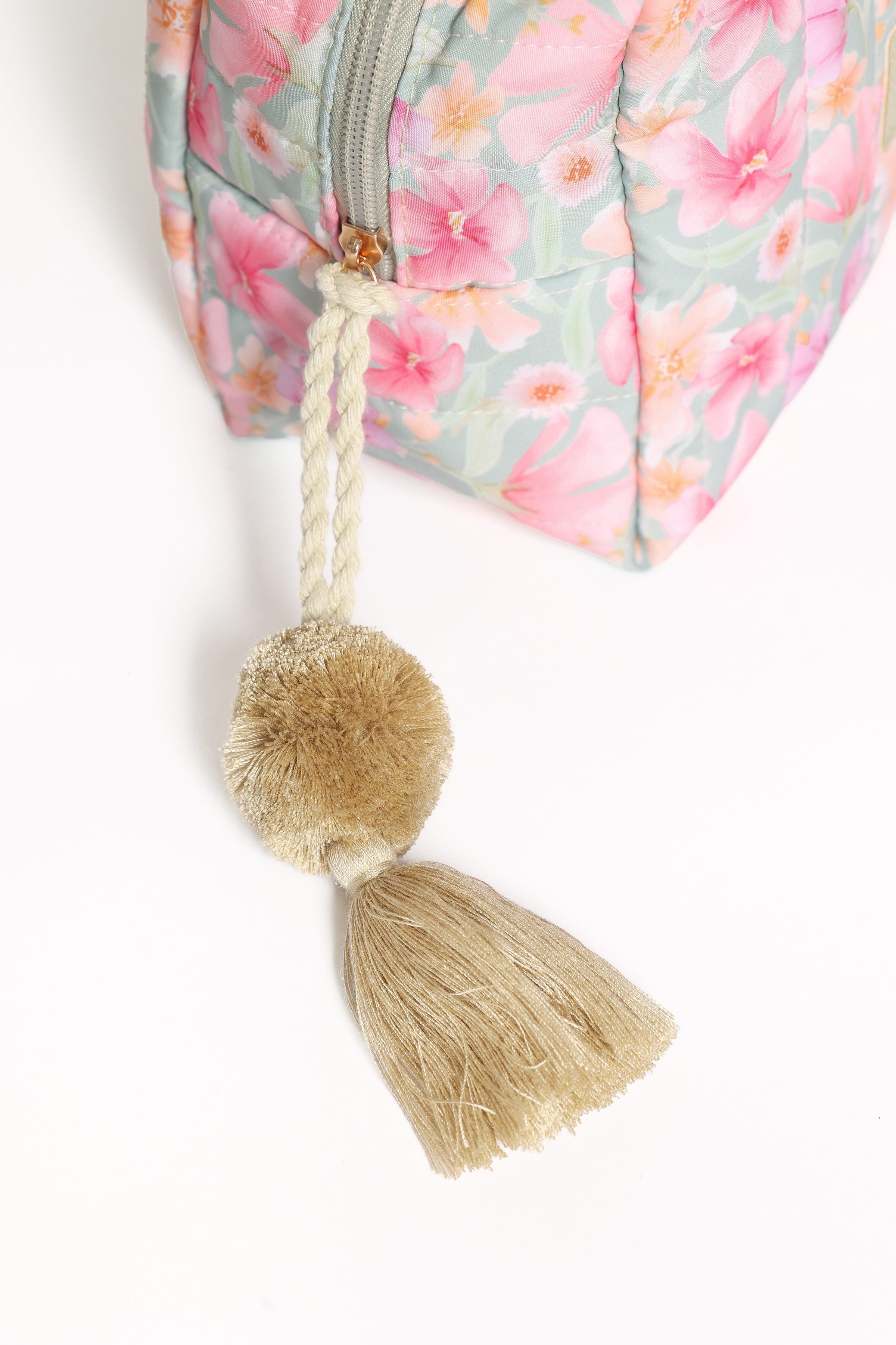 ACCESSORIES Cosmetic Case - Sage Wildflowers