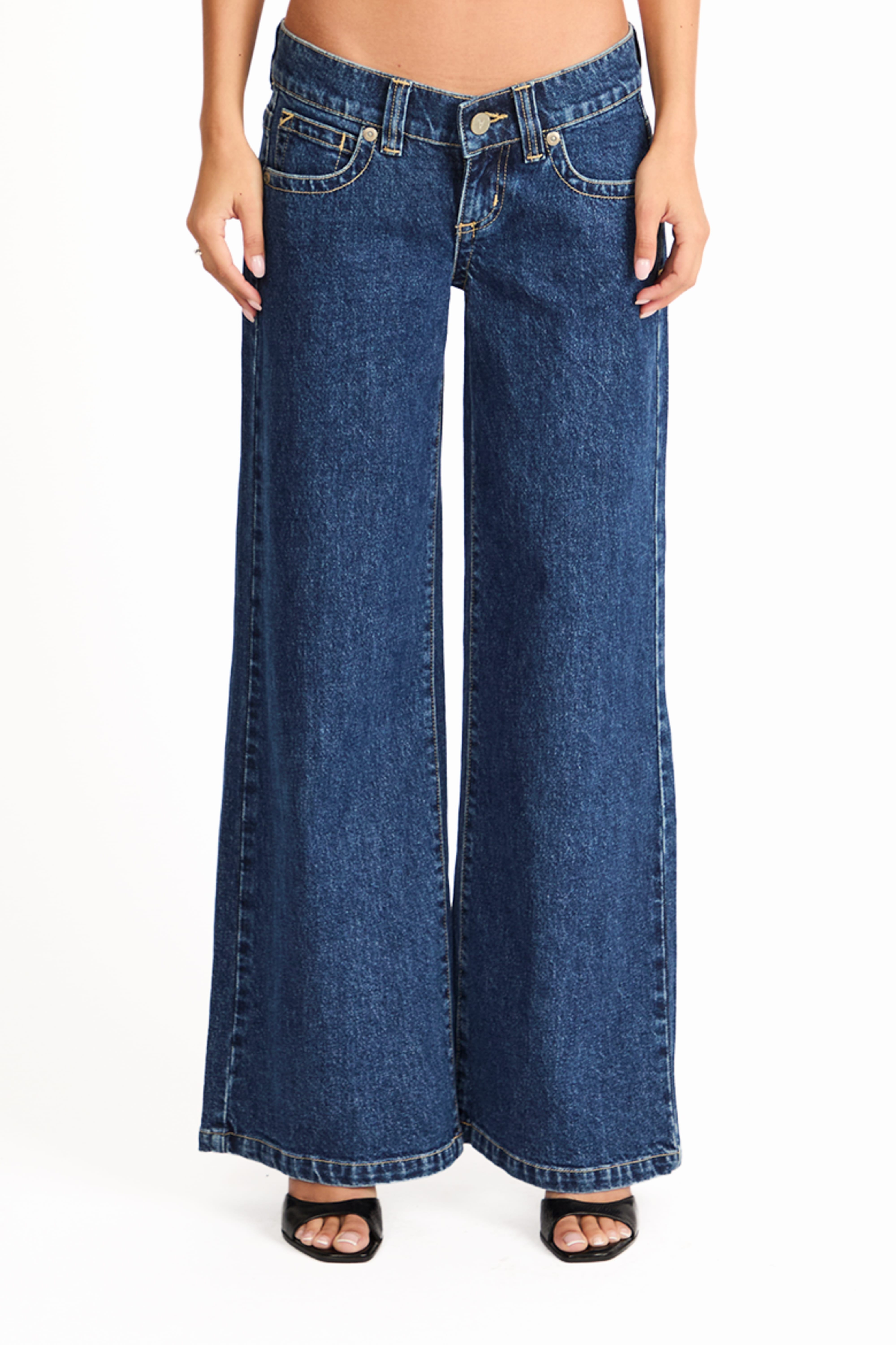 BOTTOMS Abrand 00 Wide Leg Jeans - Tara