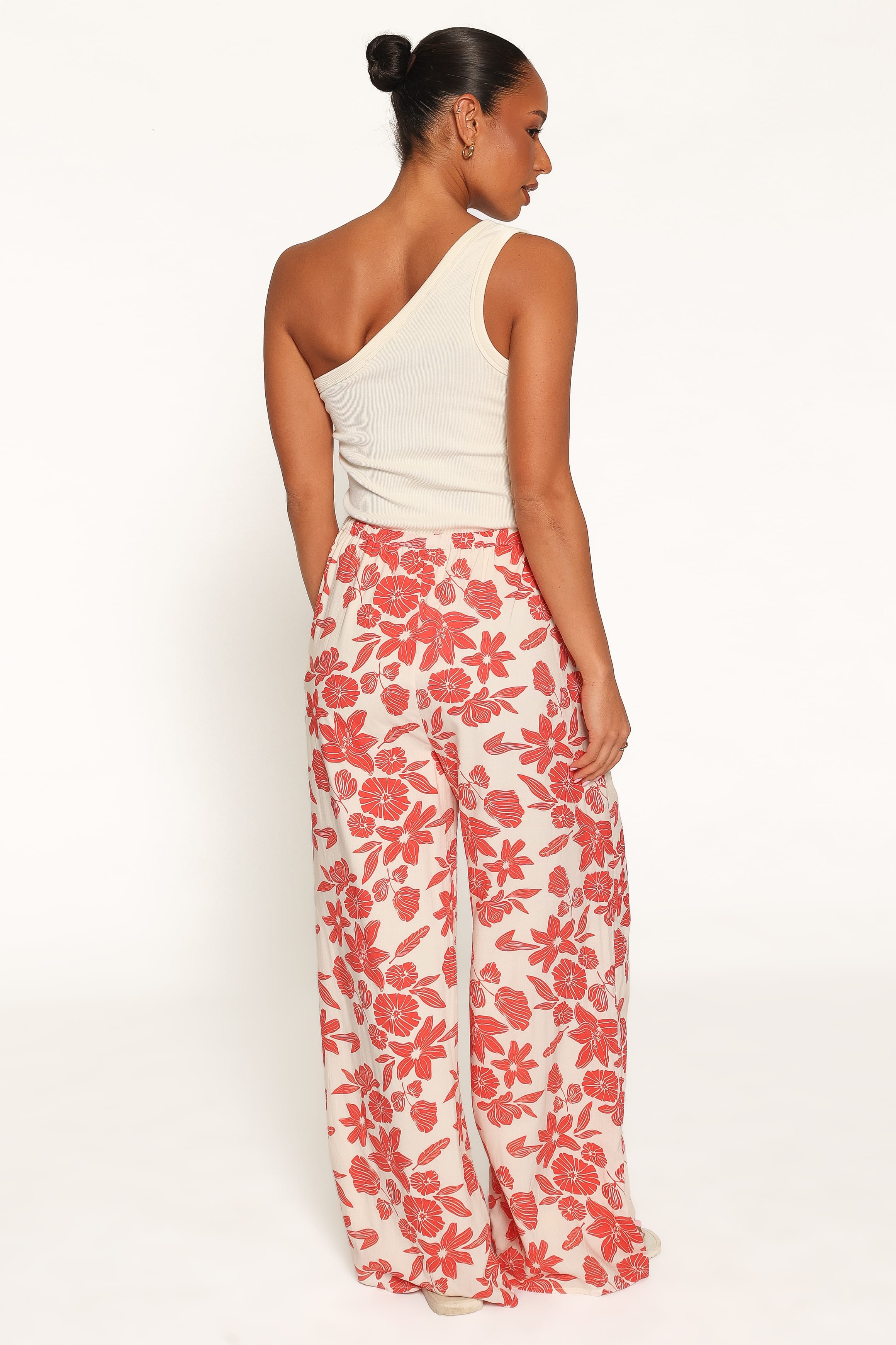 BOTTOMS Lira Tie Waist Pant - Red Floral