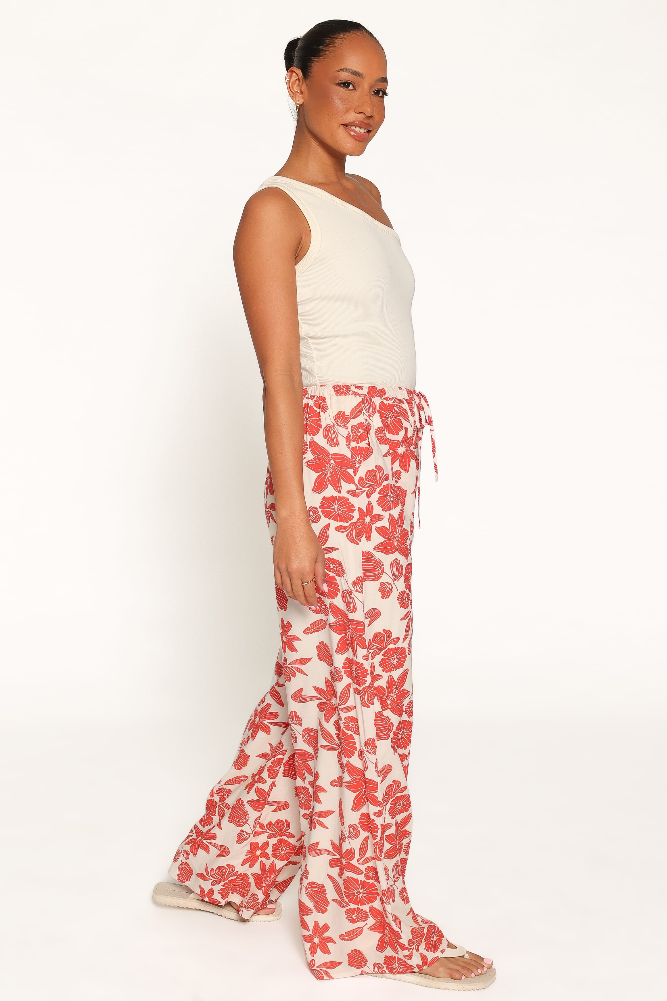 BOTTOMS Lira Tie Waist Pant - Red Floral
