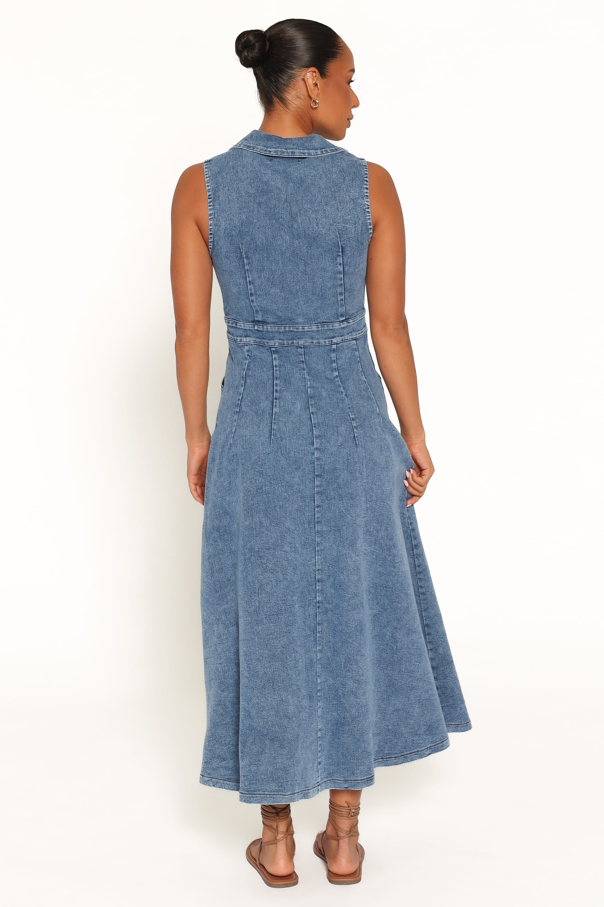 DRESSES Jye Maxi Dress - Med Denim