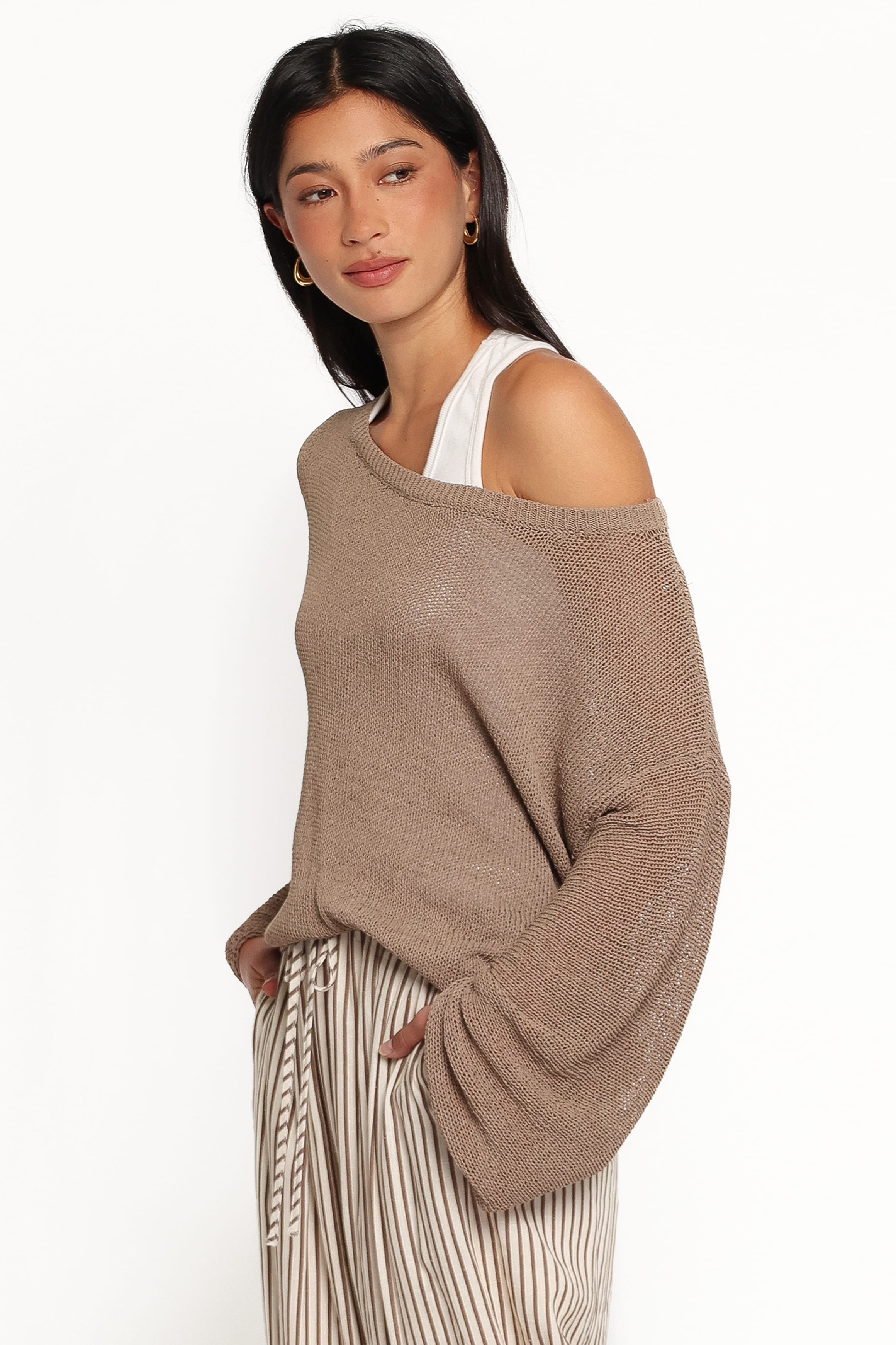 KNITWEAR Florica Off Shoulder Sweater - Olive
