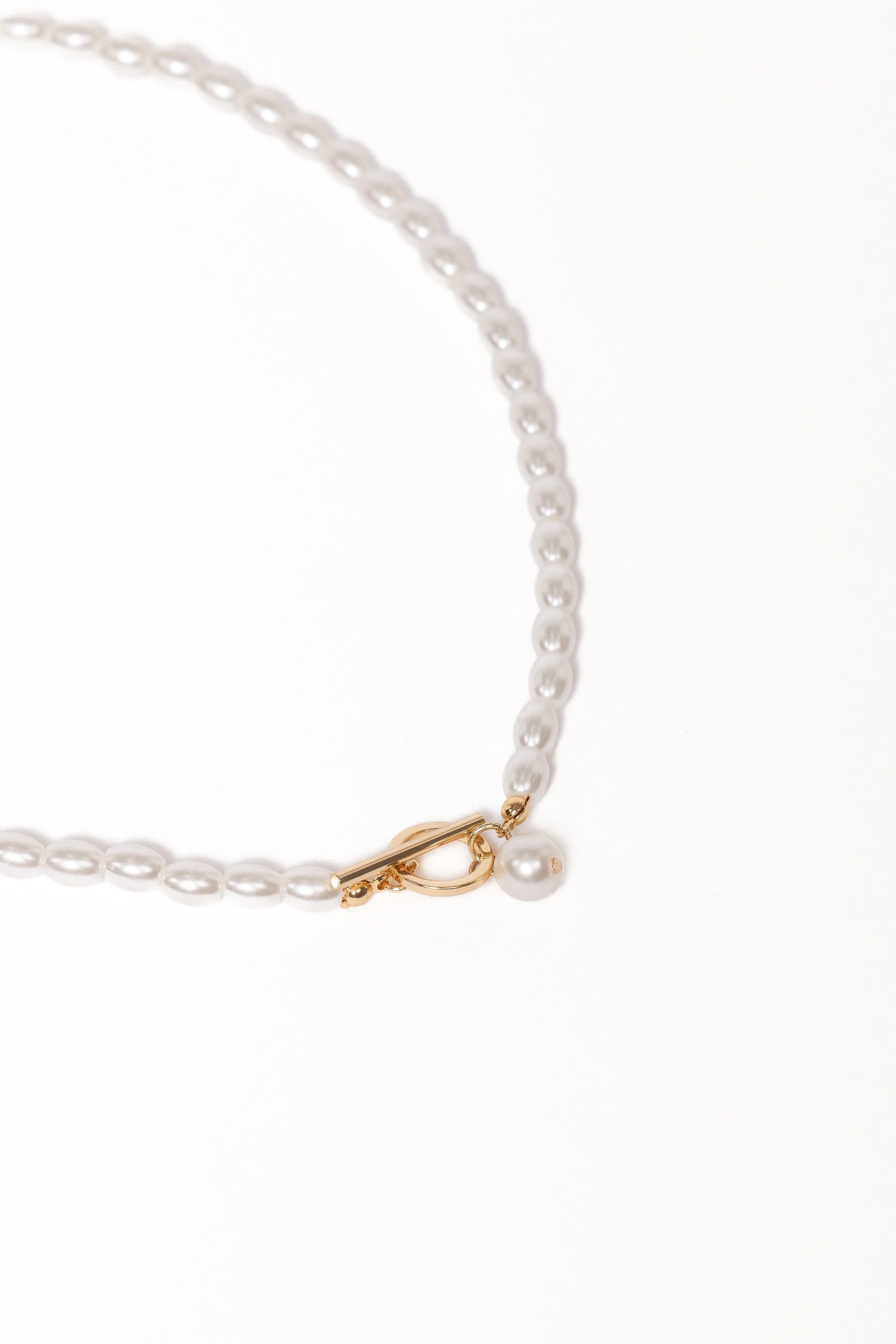 Petal and Pup USA ACCESSORIES Alira Necklace - Pearl One Size