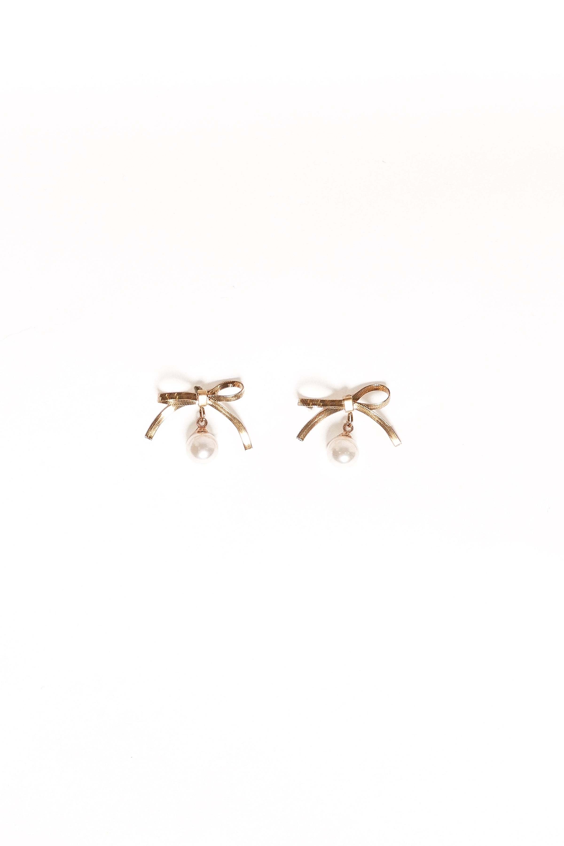 Petal and Pup USA ACCESSORIES Aurora Bow Earrings - Gold One Size