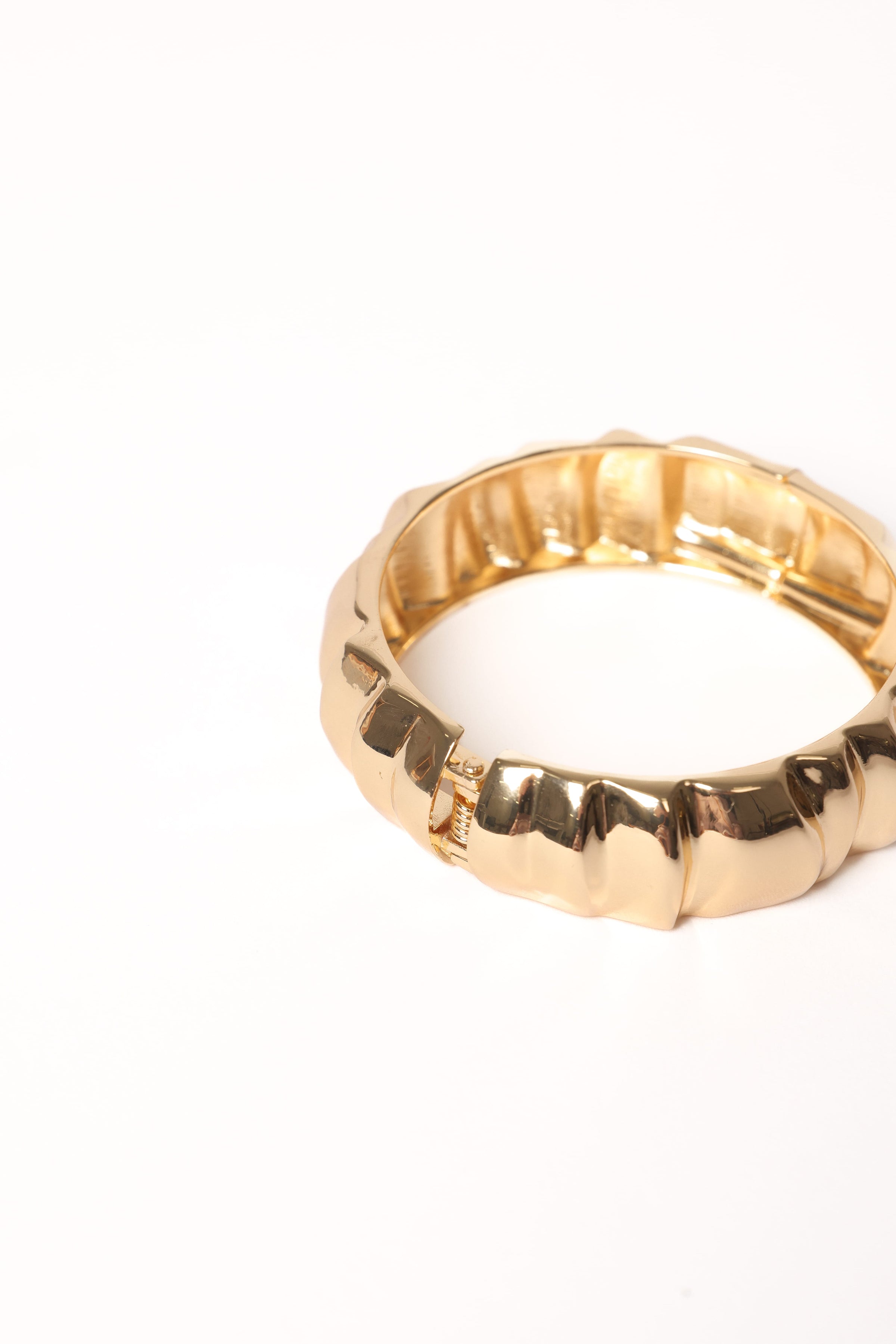 Petal and Pup USA ACCESSORIES Beatrix Bracelet - Gold One Size
