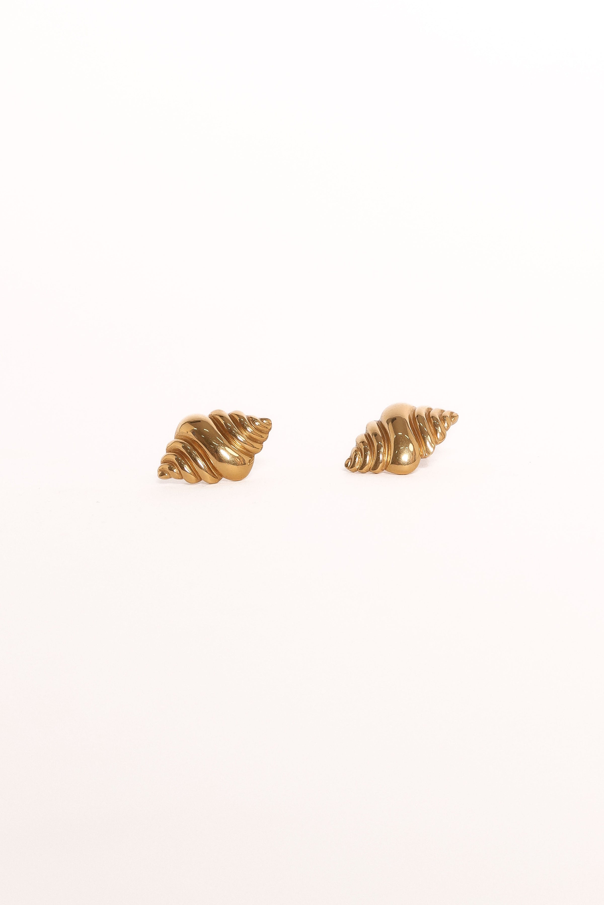 Petal and Pup USA ACCESSORIES Bermuda Earrings - Gold One Size