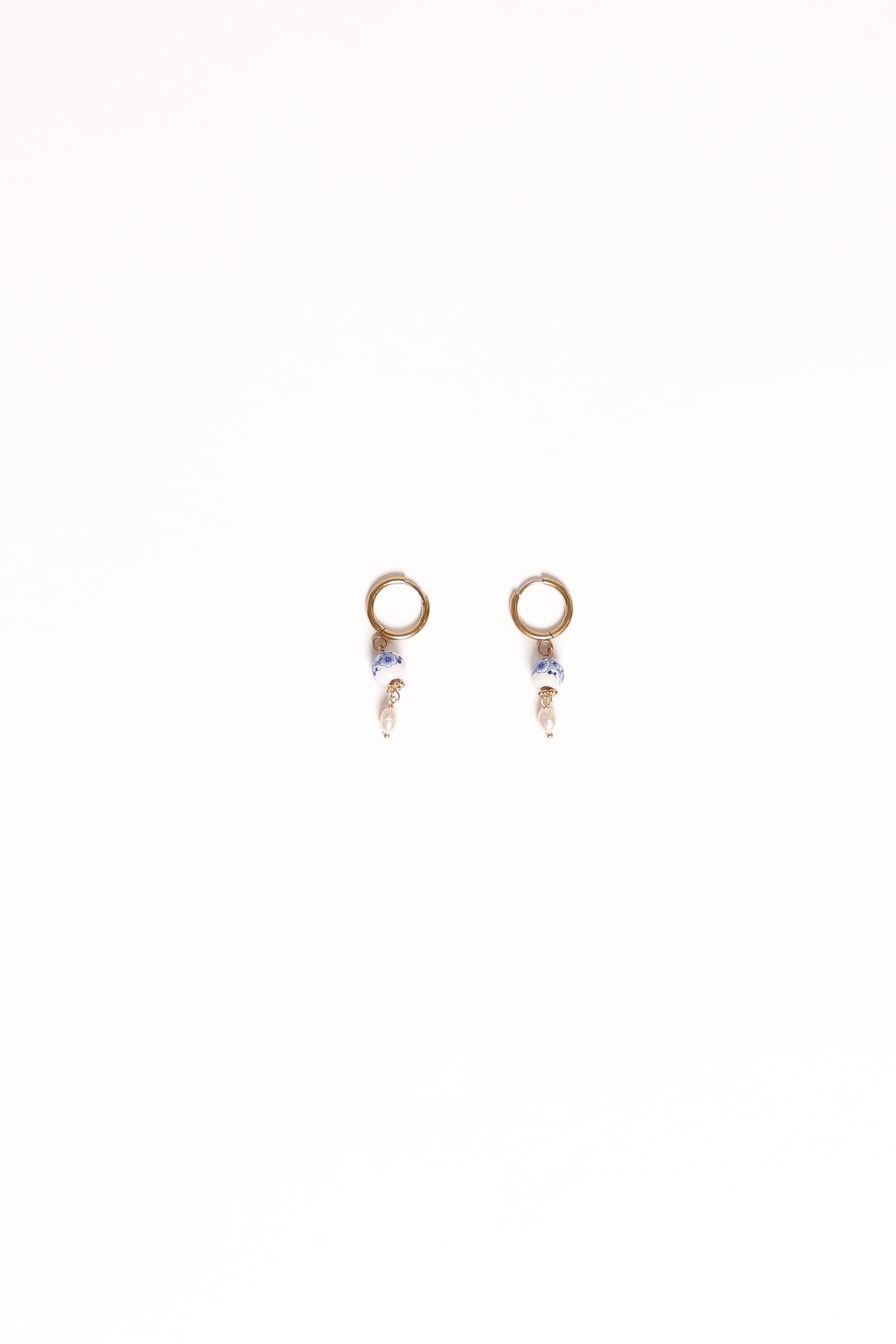 Petal and Pup USA ACCESSORIES Bree Earrings - Blue/Pearl One Size