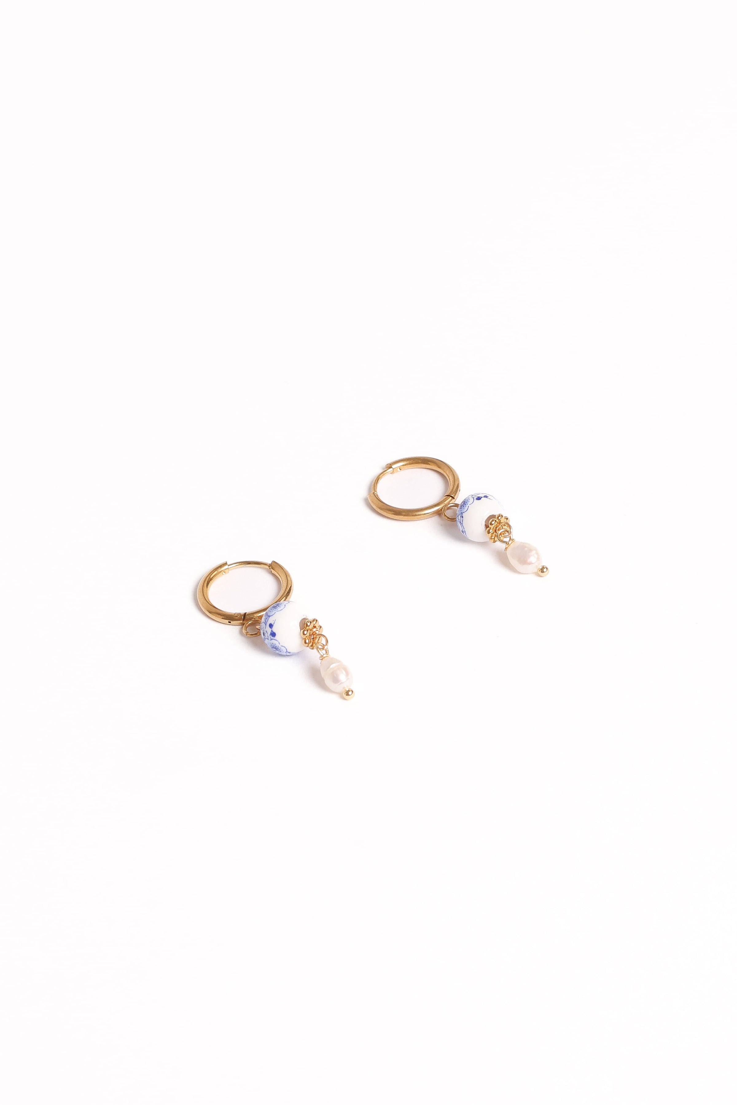Petal and Pup USA ACCESSORIES Bree Earrings - Blue/Pearl One Size