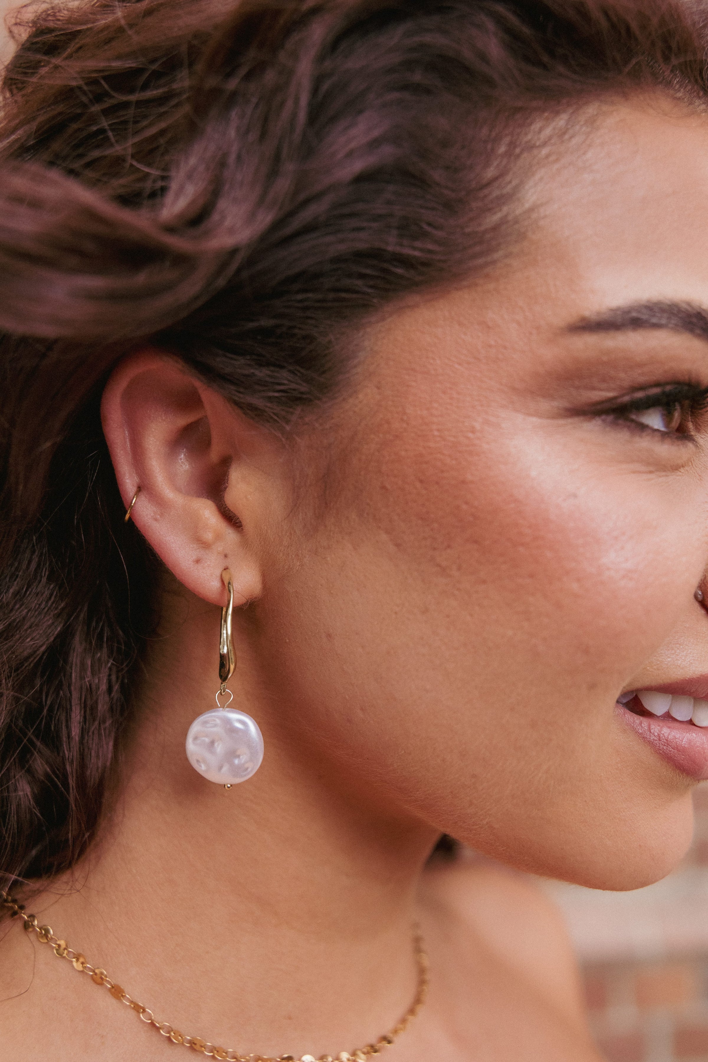 Petal and Pup USA ACCESSORIES Carina Pearl Earrings - Gold One Size
