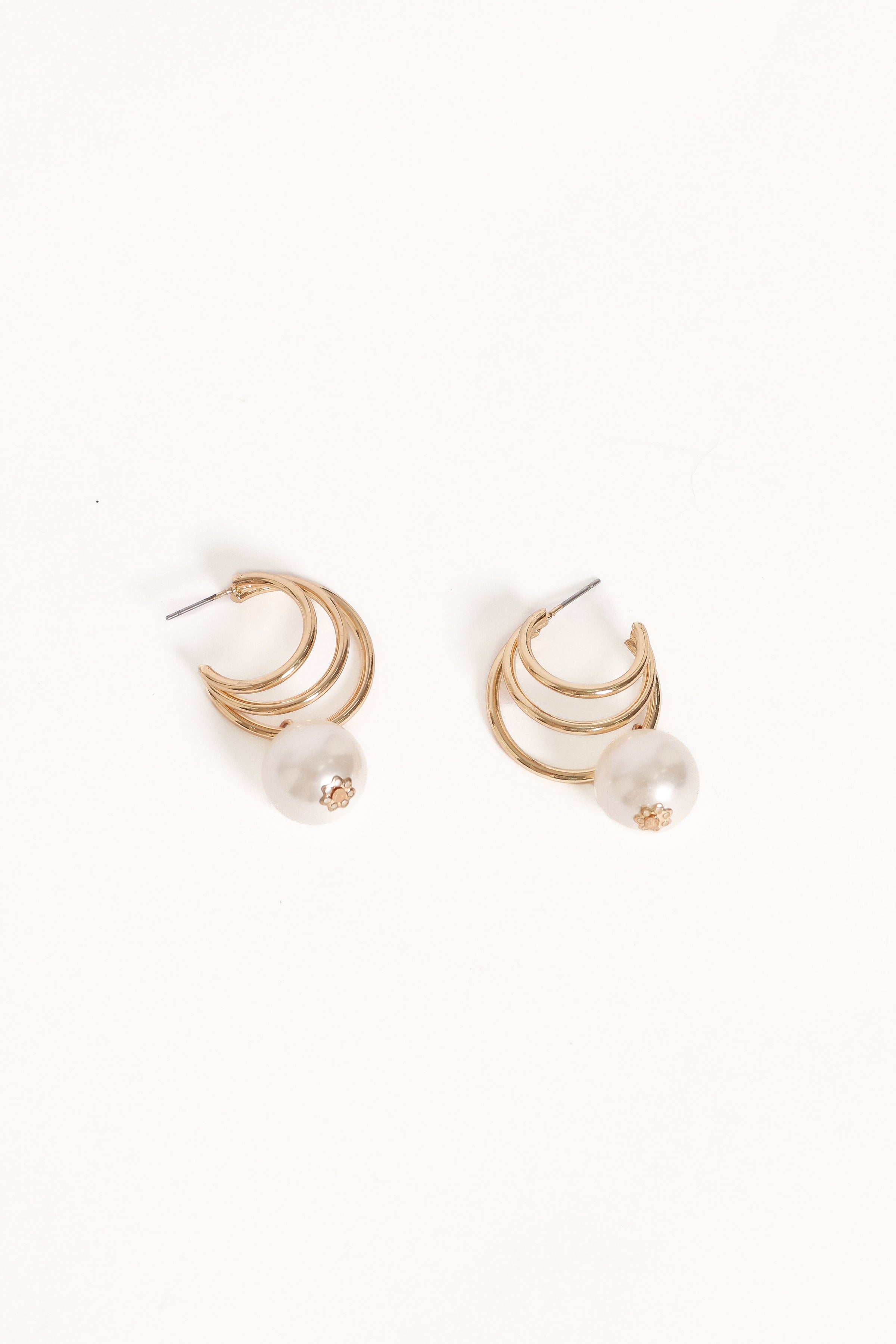 Petal and Pup USA ACCESSORIES Chelsea Earrings - Gold/Pearl One Size