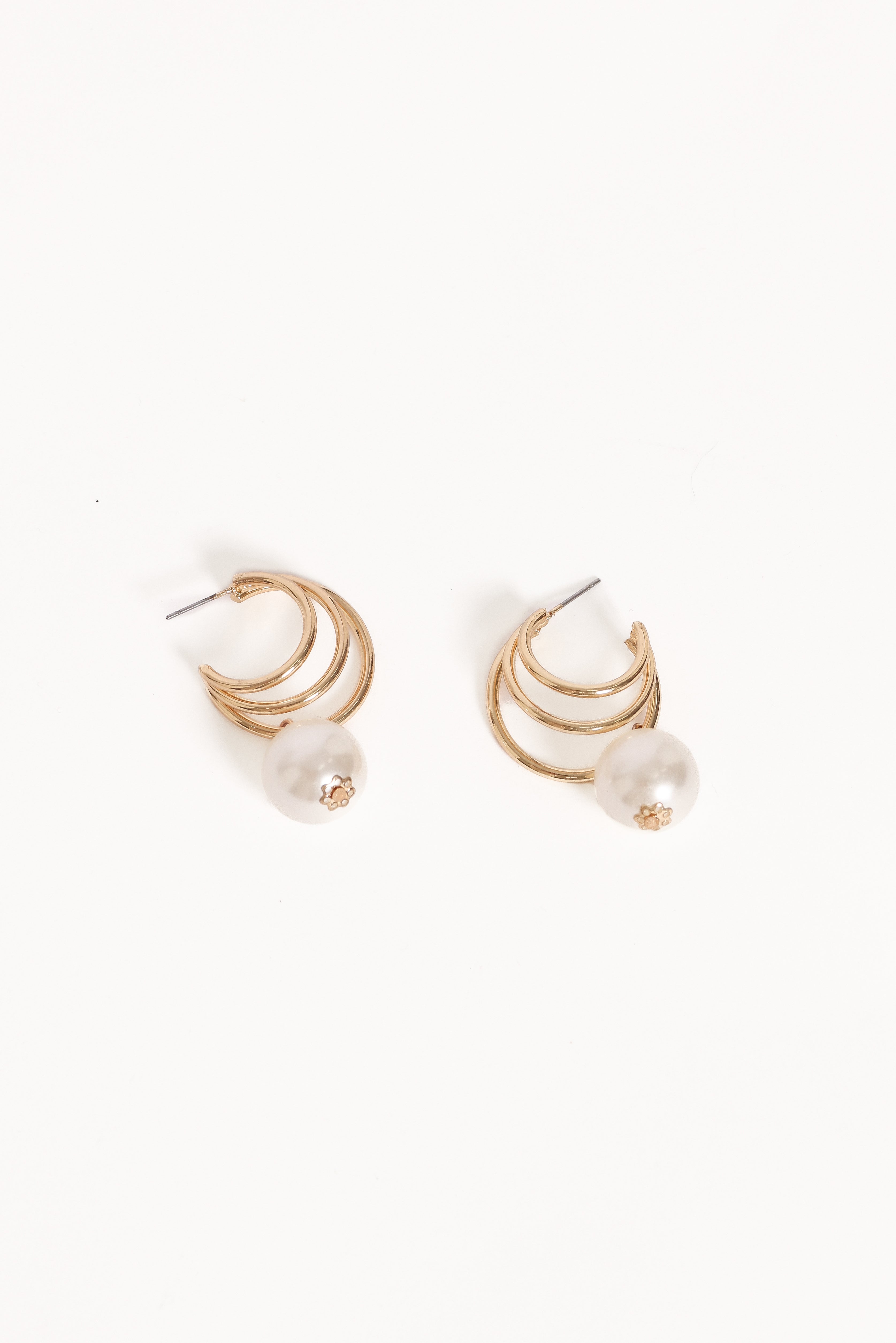 Petal and Pup USA ACCESSORIES Chelsea Earrings - Gold/Pearl One Size