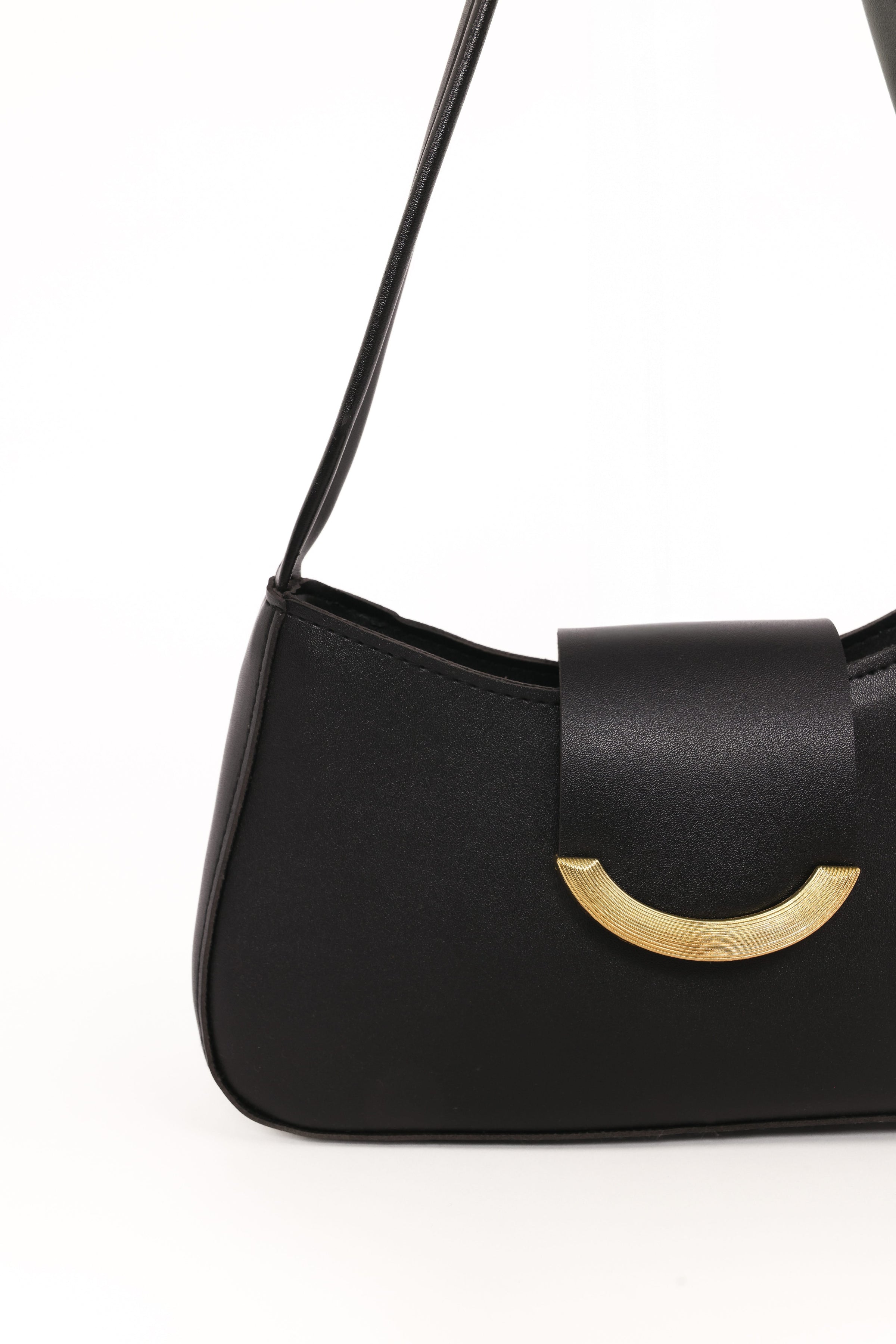 Petal and Pup USA ACCESSORIES Darina Handbag - Black One Size