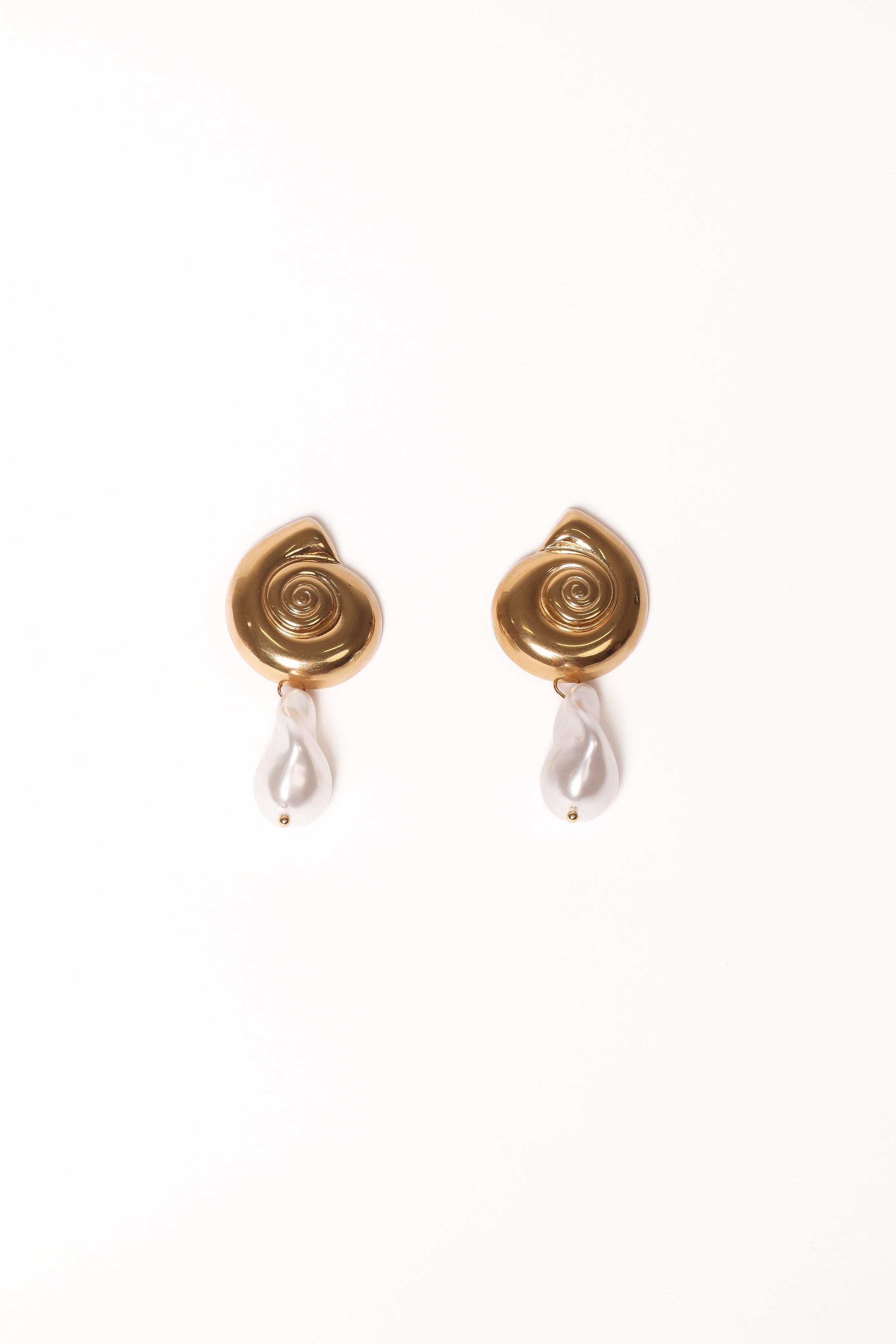 Petal and Pup USA ACCESSORIES Esperanza Earrings - Gold/Pearl One Size