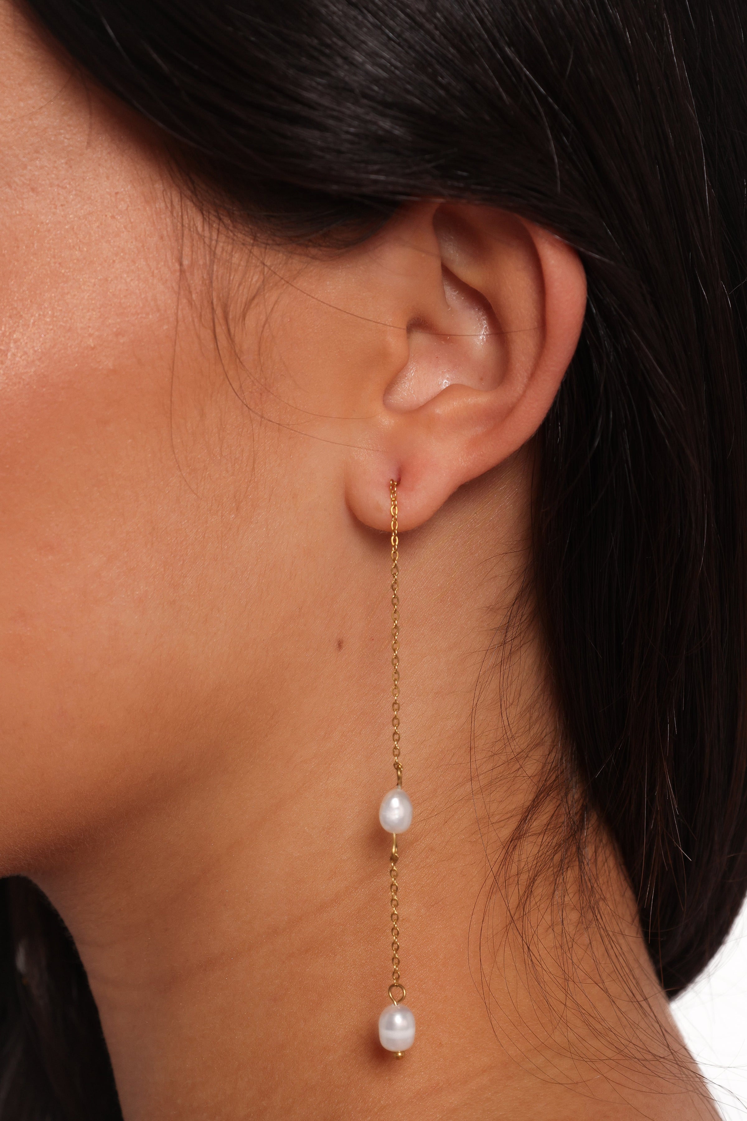 Petal and Pup USA ACCESSORIES Este Pearl Drop Earrings - Gold One Size
