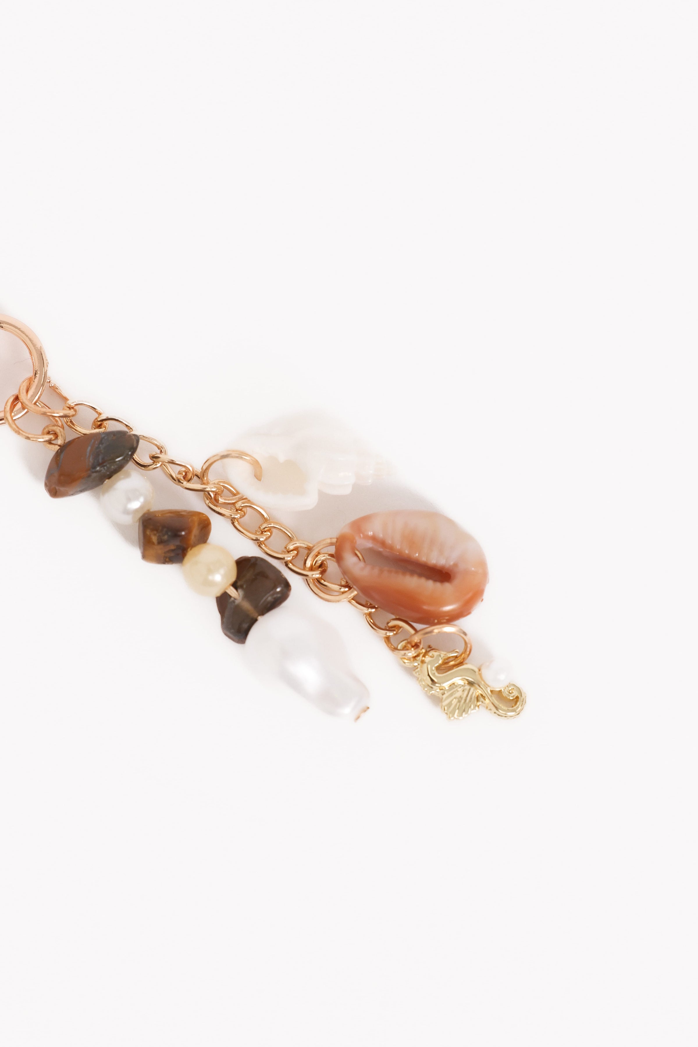 Petal and Pup USA ACCESSORIES Imogen Shell Key Chain - Gold One Size