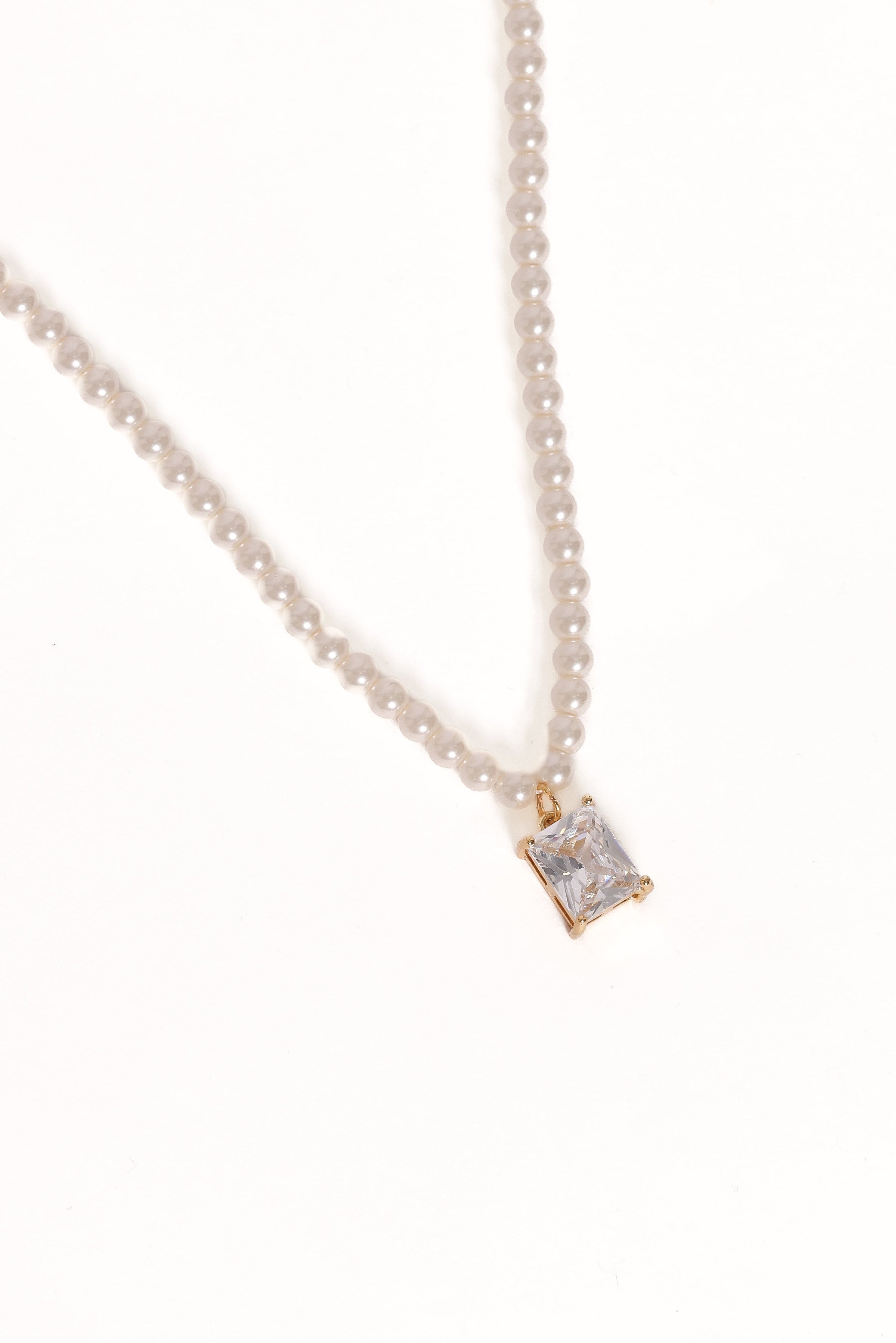 Petal and Pup USA ACCESSORIES Isobel Necklace - Pearl One Size