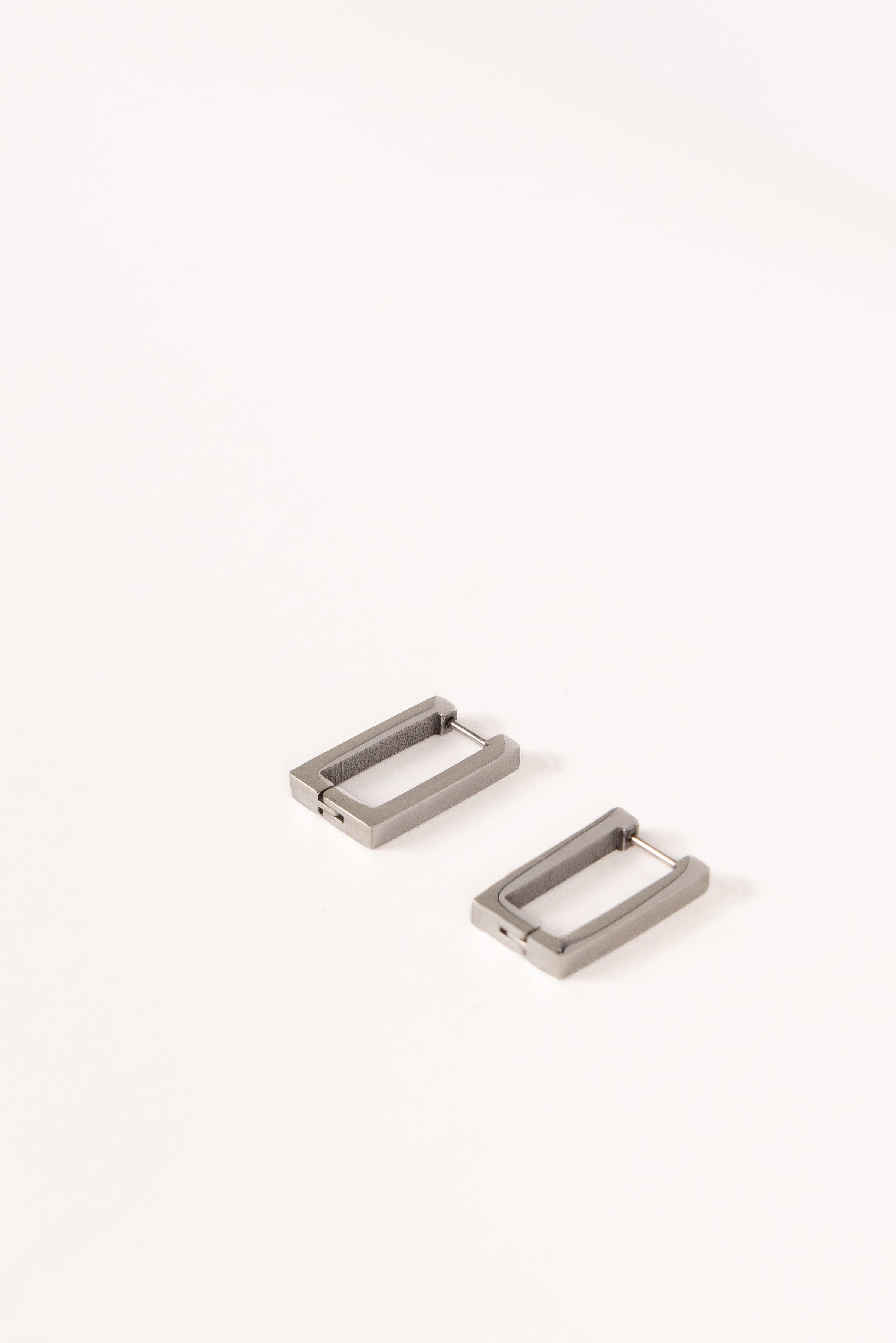 Petal and Pup USA ACCESSORIES Laurie Earrings - Silver One Size