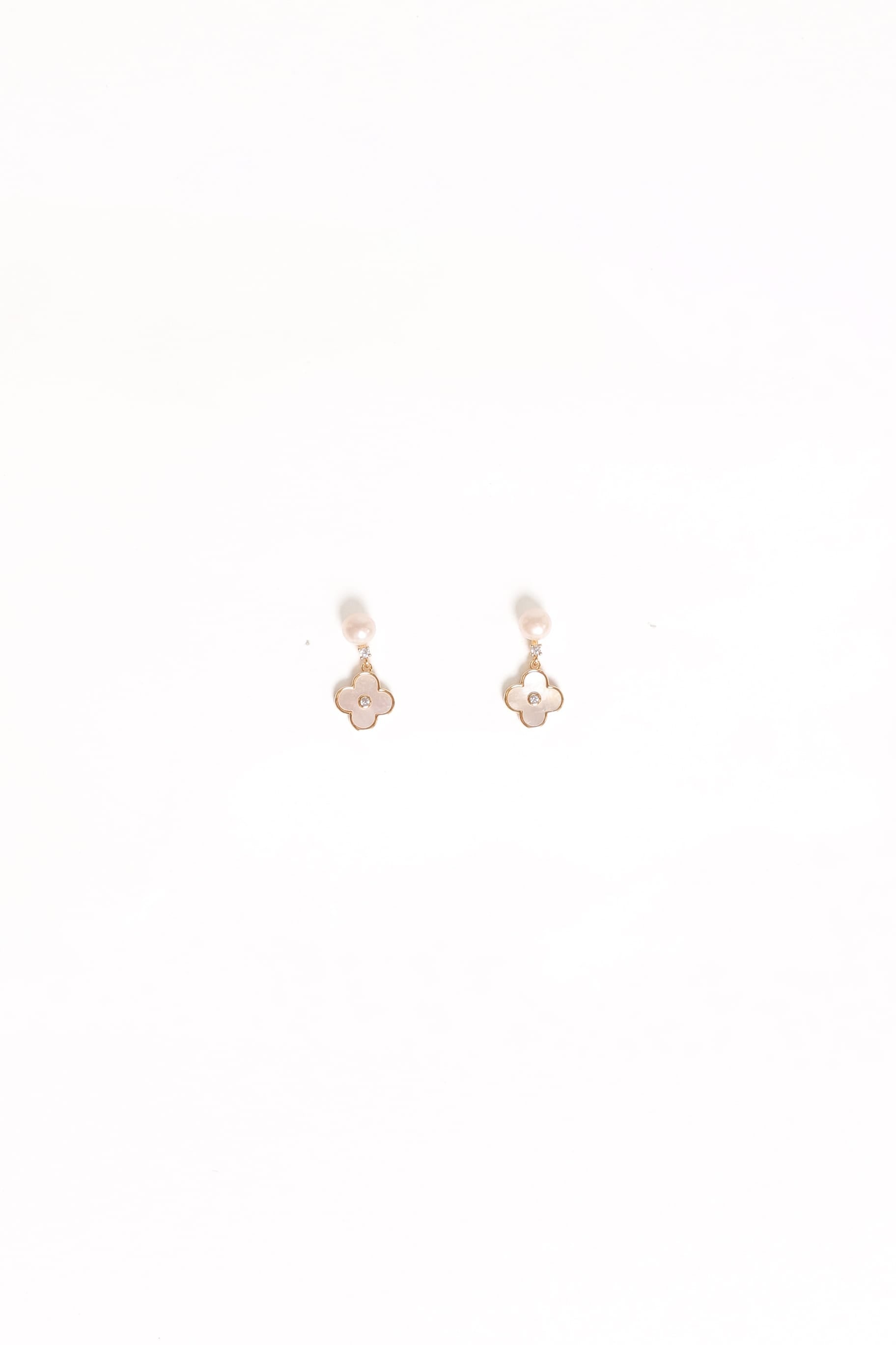 Petal and Pup USA ACCESSORIES Marlowe Flower Earrings - Gold One Size