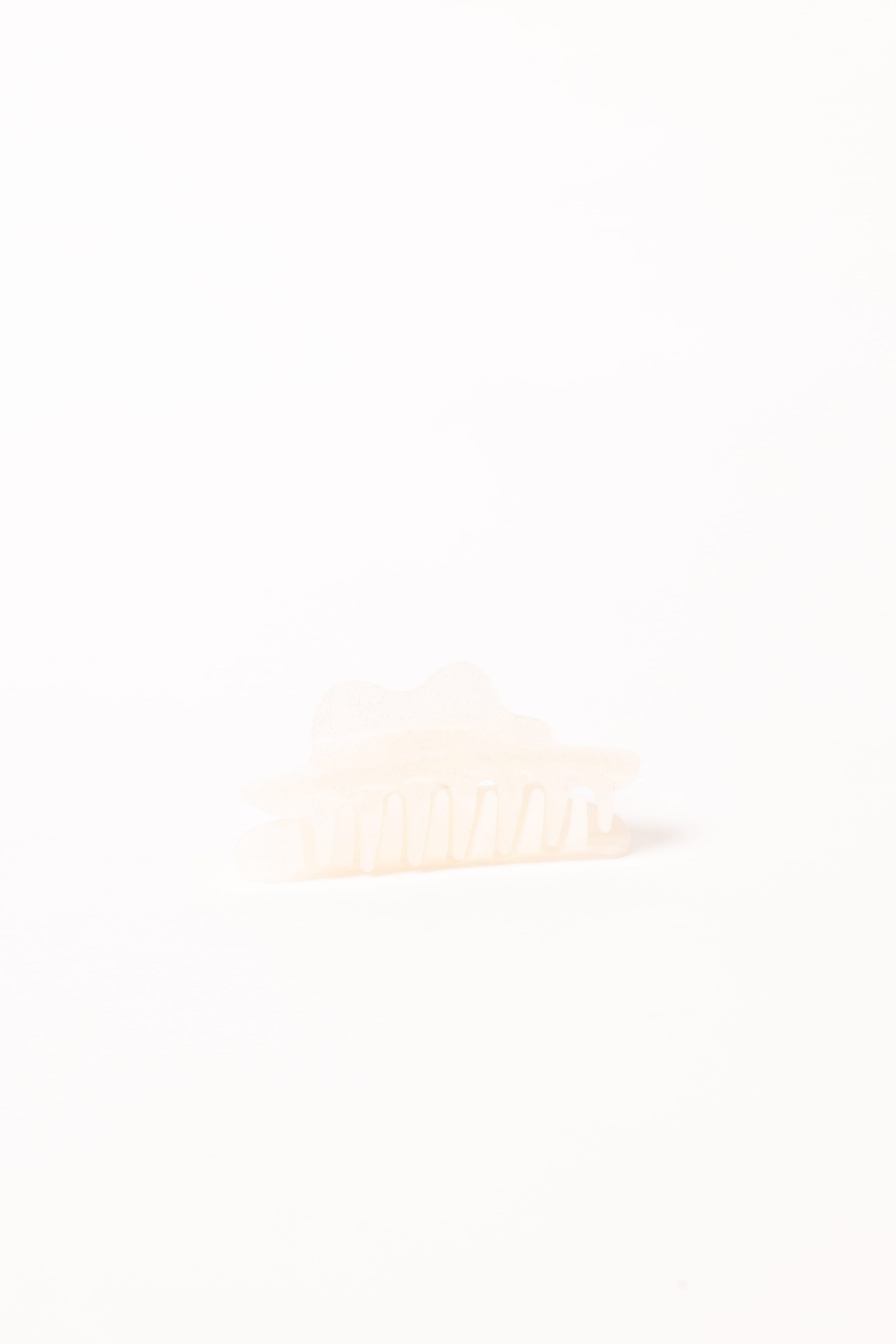 Petal and Pup USA ACCESSORIES Peta Hair Clip - Pearl One Size