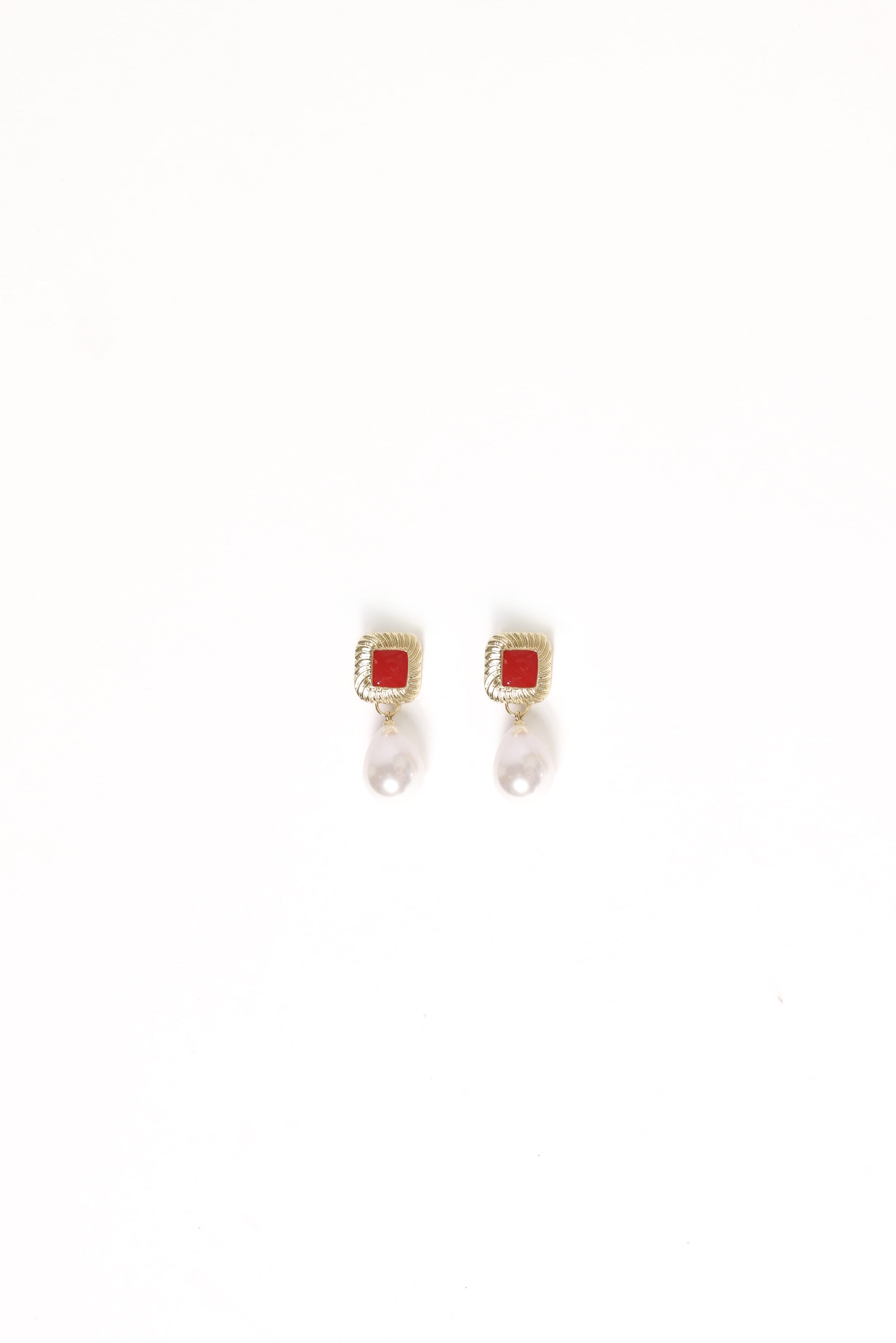 Petal and Pup USA ACCESSORIES Rosalind Earrings - Gold/Pearl One Size