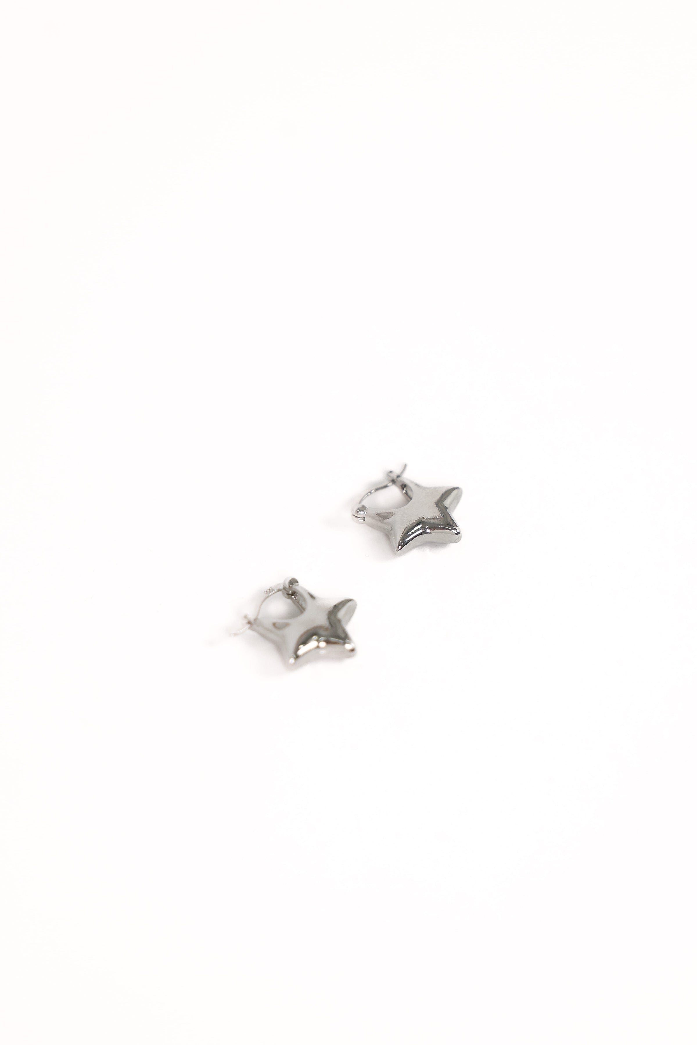 Petal and Pup USA ACCESSORIES Scarlet Star Earrings - Silver One Size