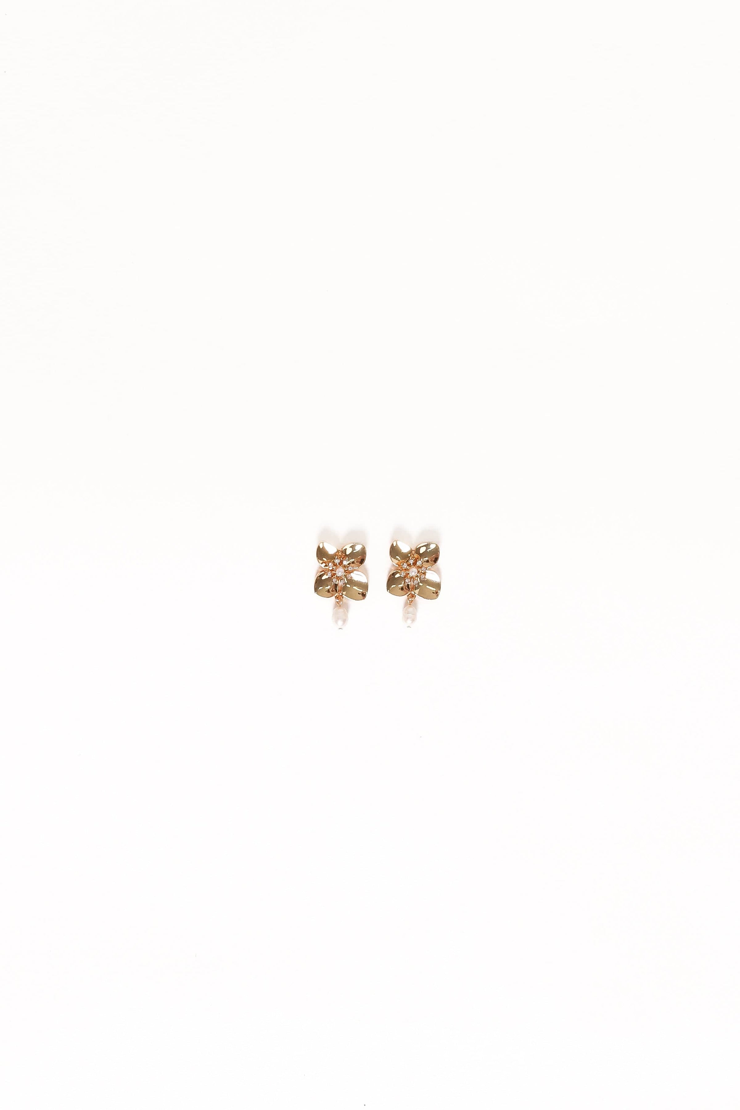 Petal and Pup USA ACCESSORIES Trina Flower Earrings - Gold/Pearl One Size