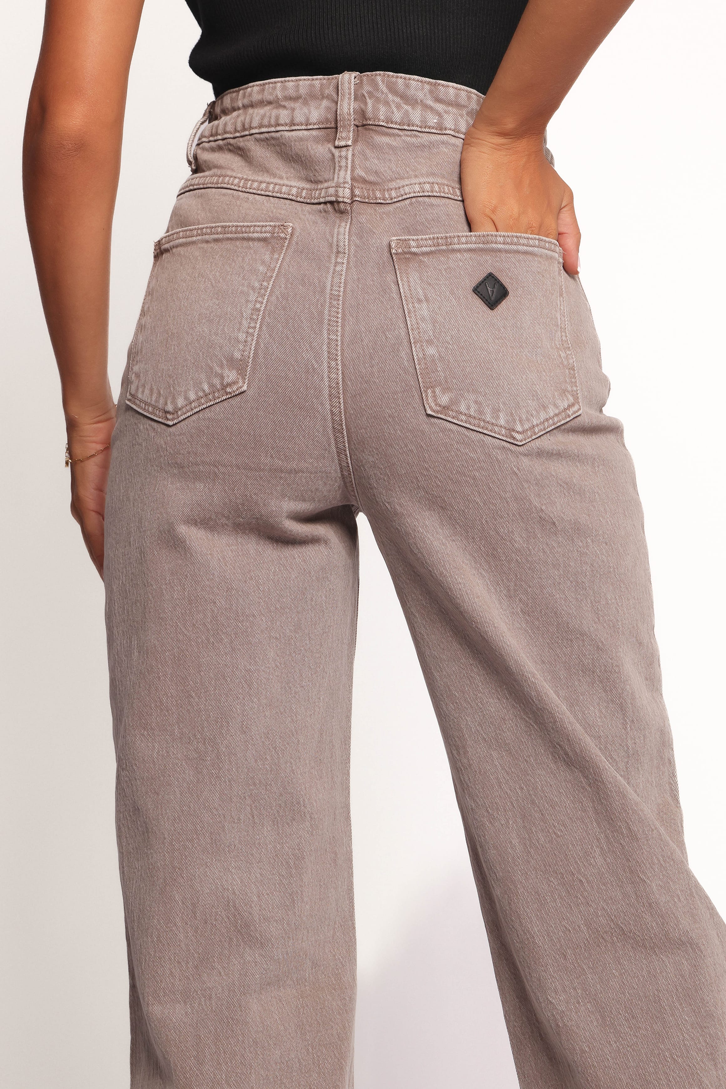 Petal and Pup USA BOTTOMS Abrand 94 High Wide Jeans - Mushroom