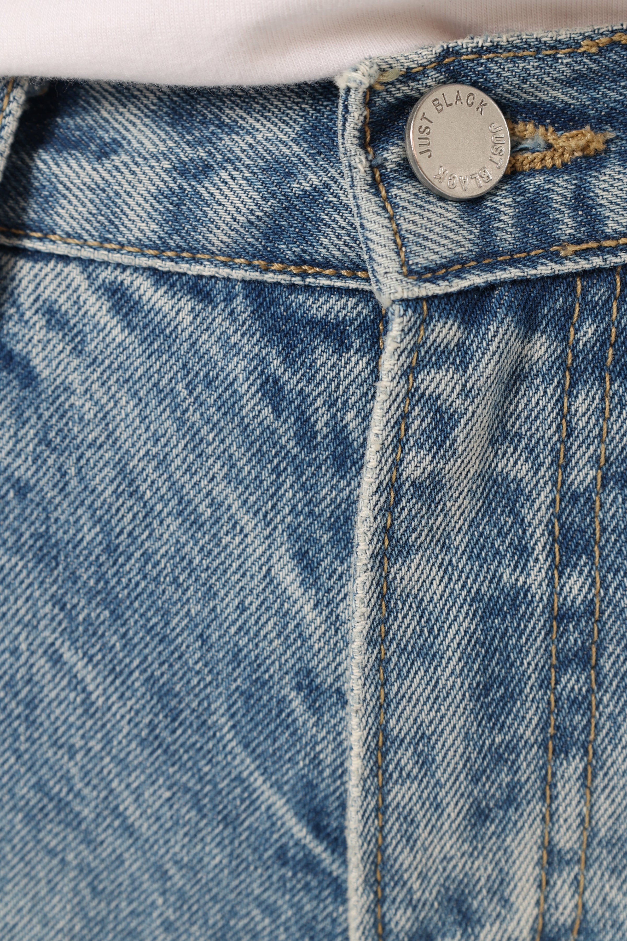 Petal and Pup USA BOTTOMS Nathan High Rise Relaxed Straight Jean - Medium Denim