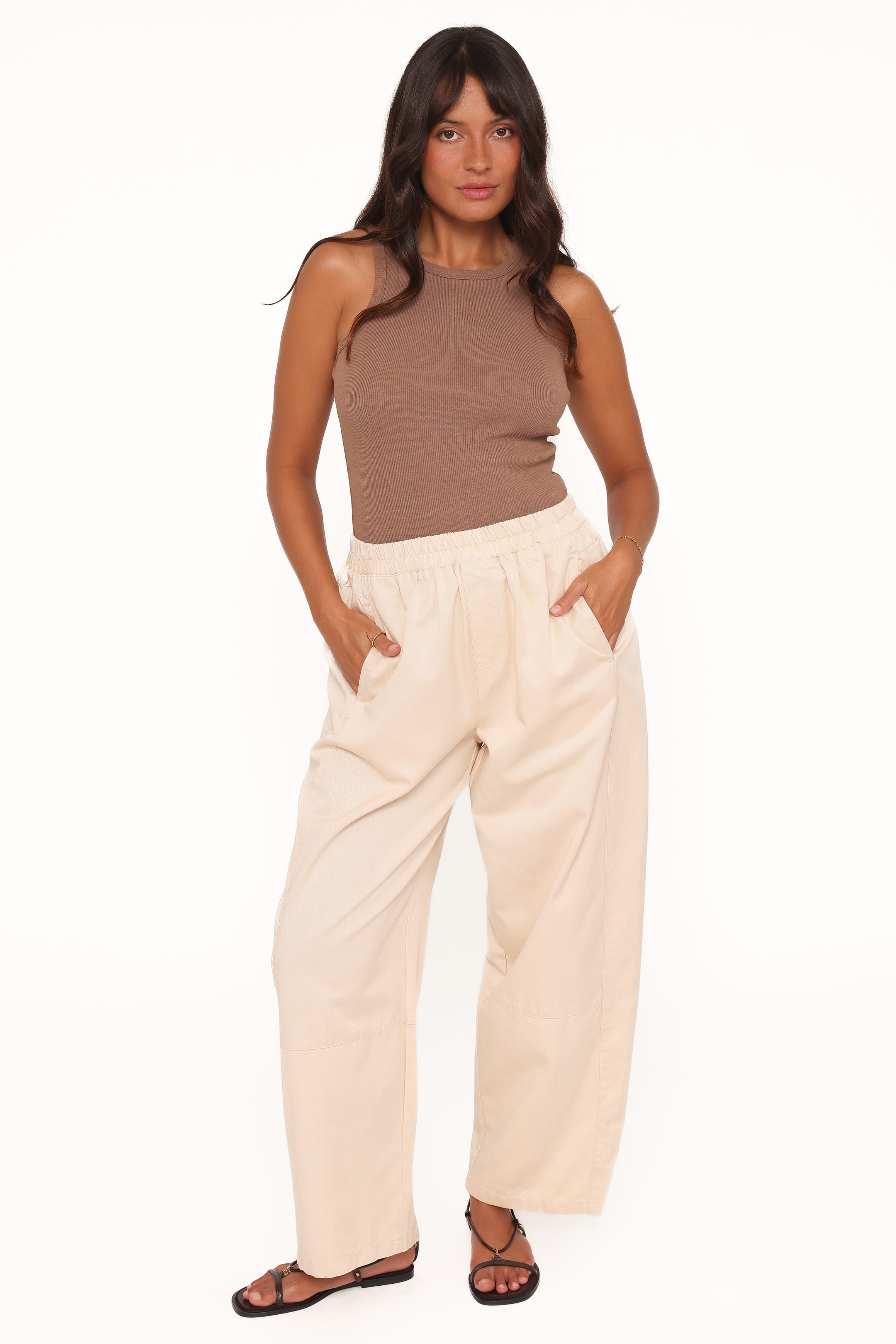 Petal and Pup USA BOTTOMS Sasha Cropped Barrel Jean - Ecru