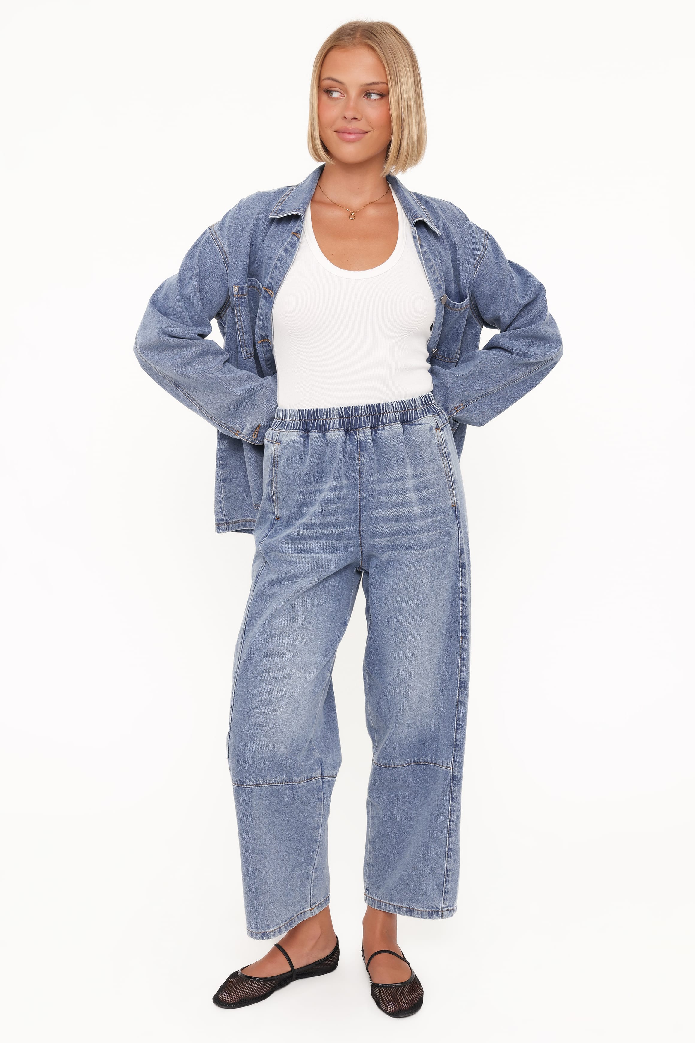 Petal and Pup USA BOTTOMS Sophie Cropped Barrel Jean - Medium Wash