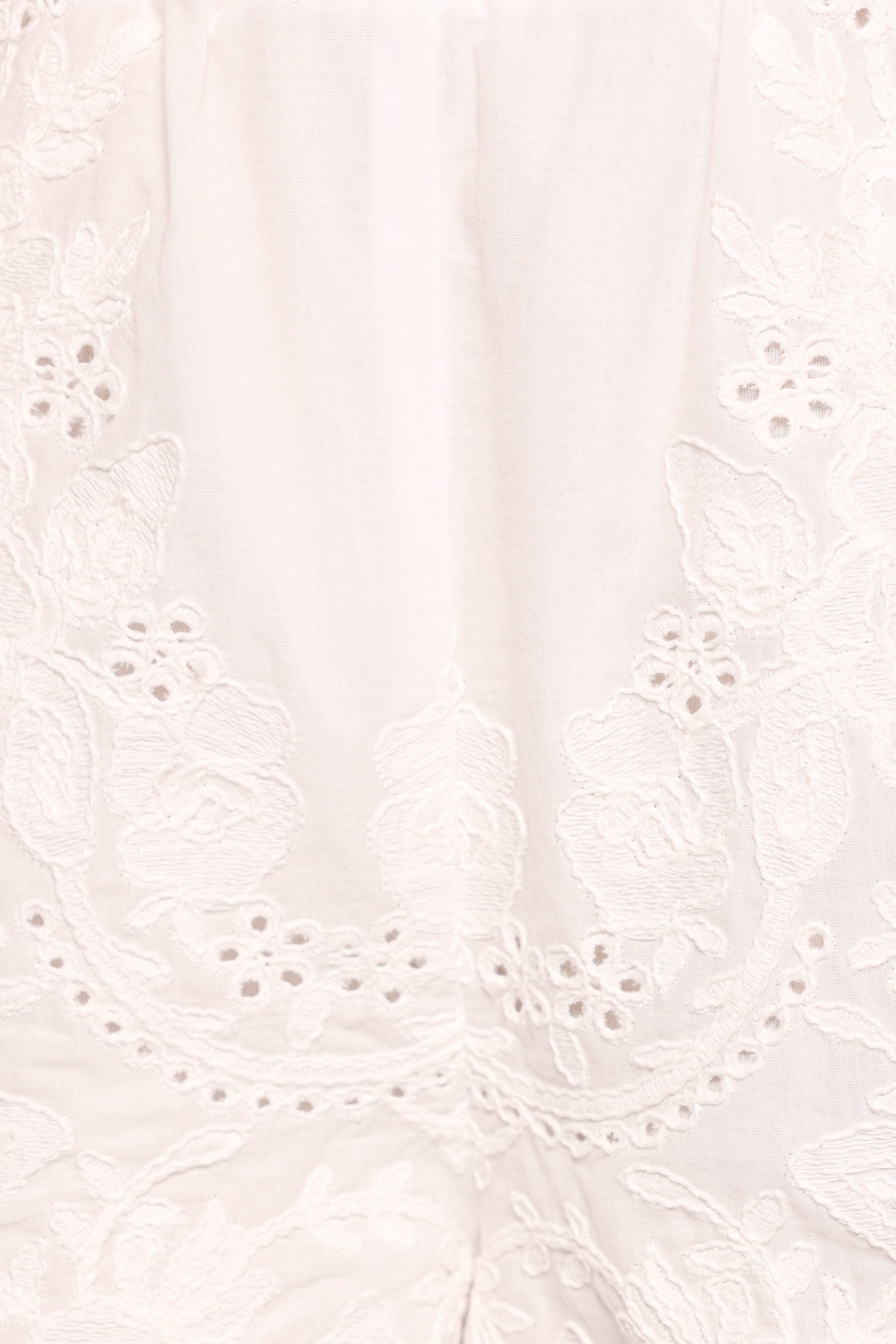 Petal and Pup USA BOTTOMS Tanis Embroidered Shorts - White