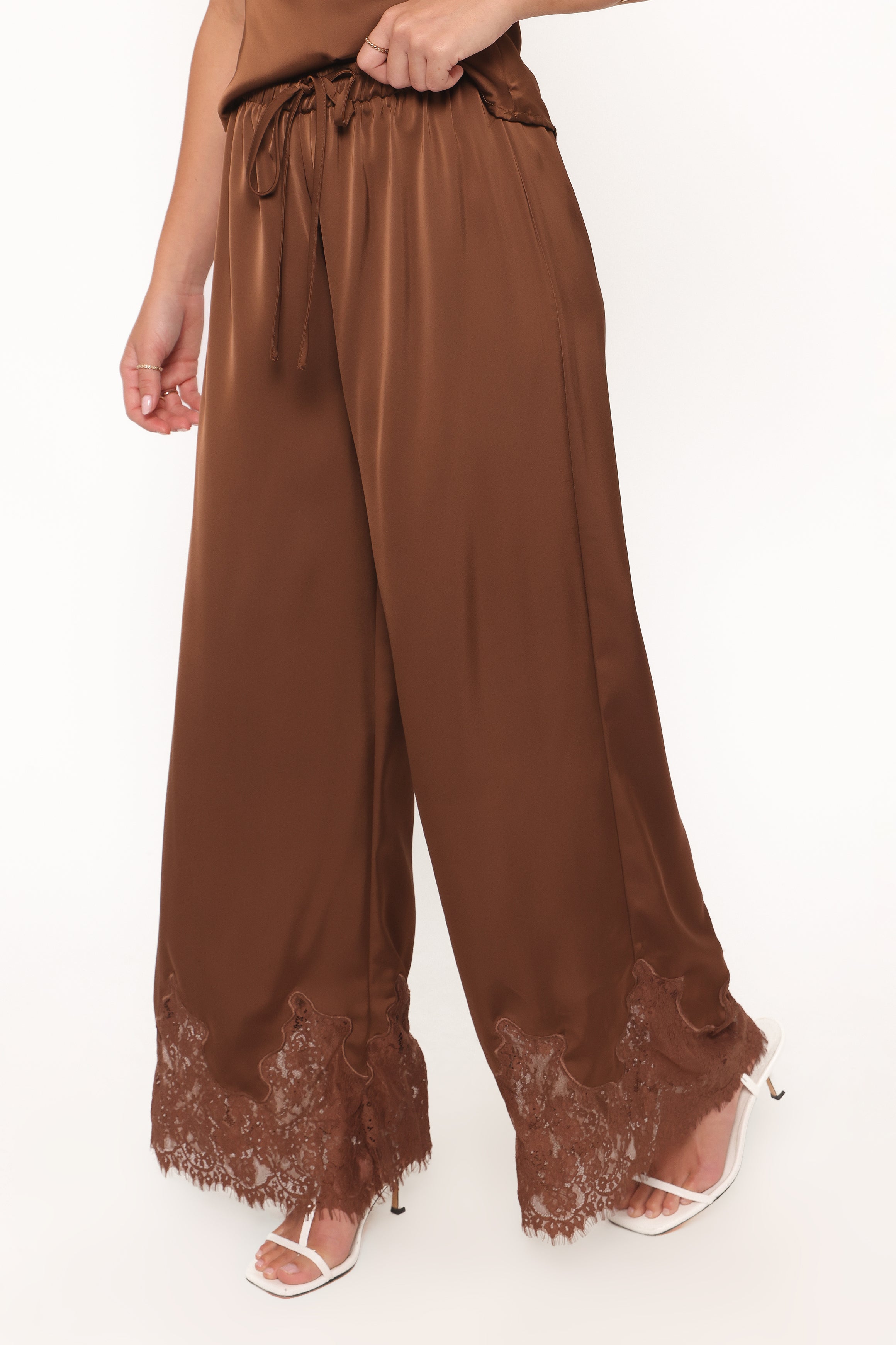 Petal and Pup USA BOTTOMS Viola Drawstring Wide Leg Pant - Chocolate