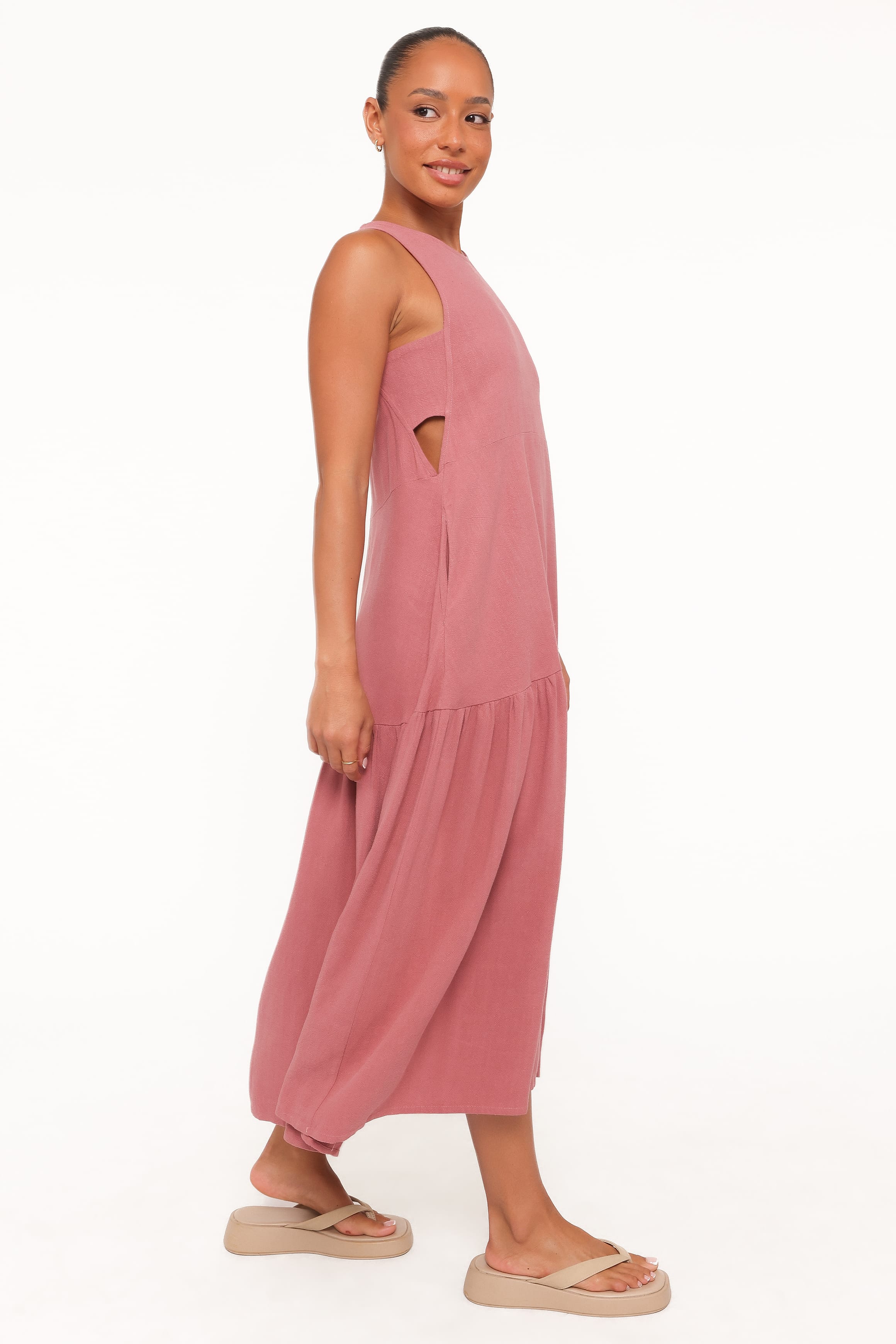 Petal and Pup USA DRESSES Almudena Midi Dress - Mauve