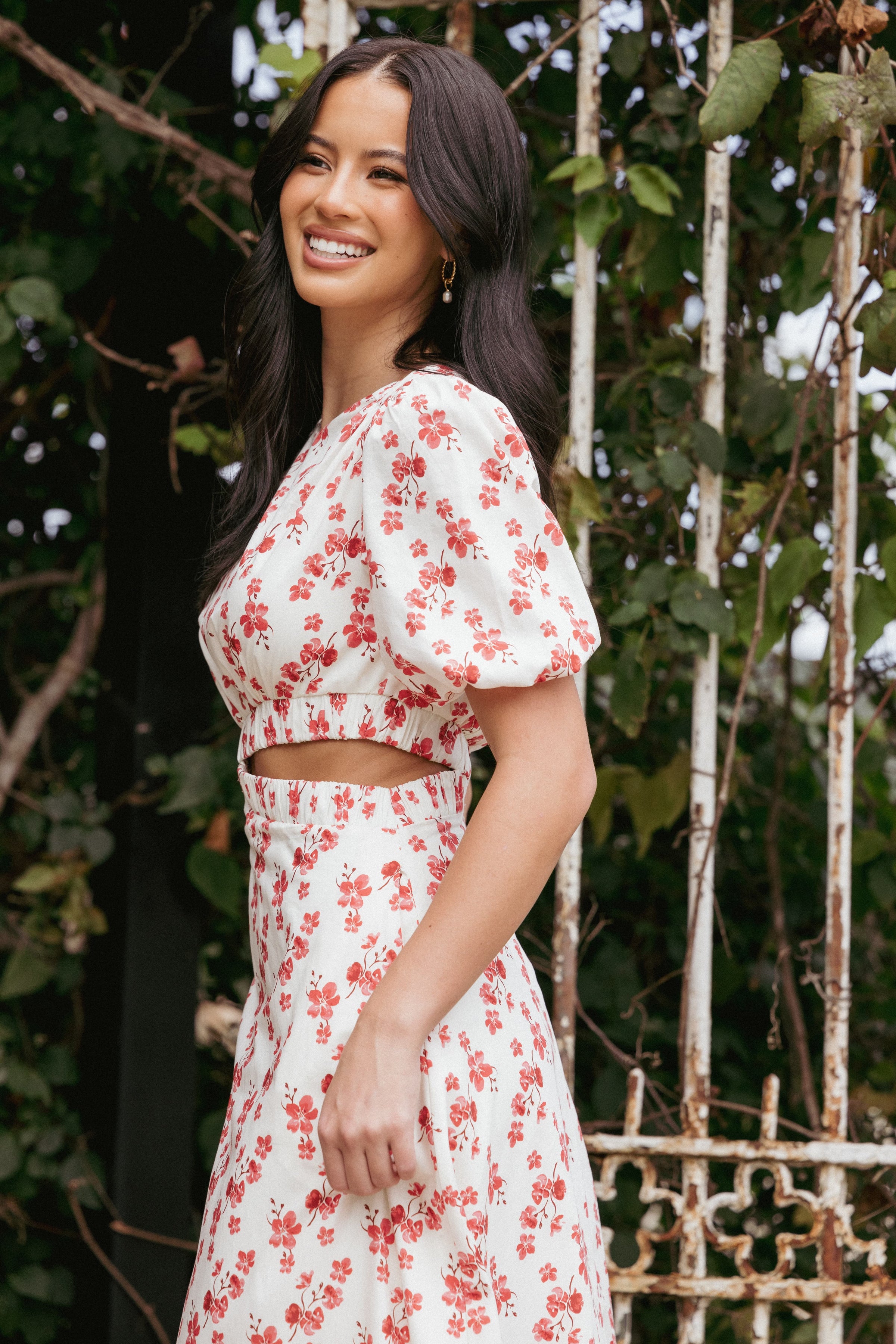 Petal and Pup USA DRESSES Aminah Puff Sleeve Dress - Red Floral (Hold for Rack)