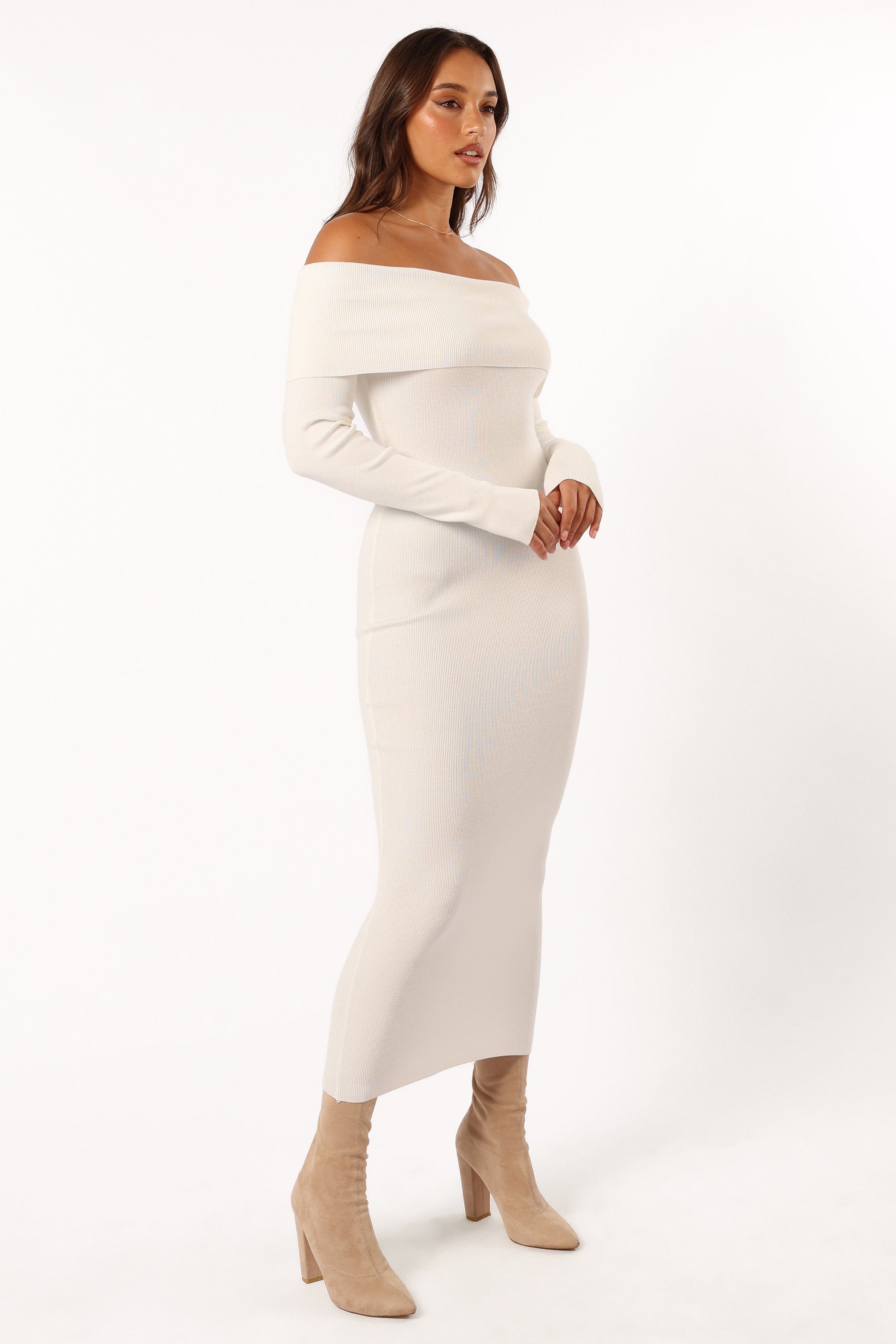 Petal and Pup USA DRESSES Archie Off the Shoulder Midi Dress - White