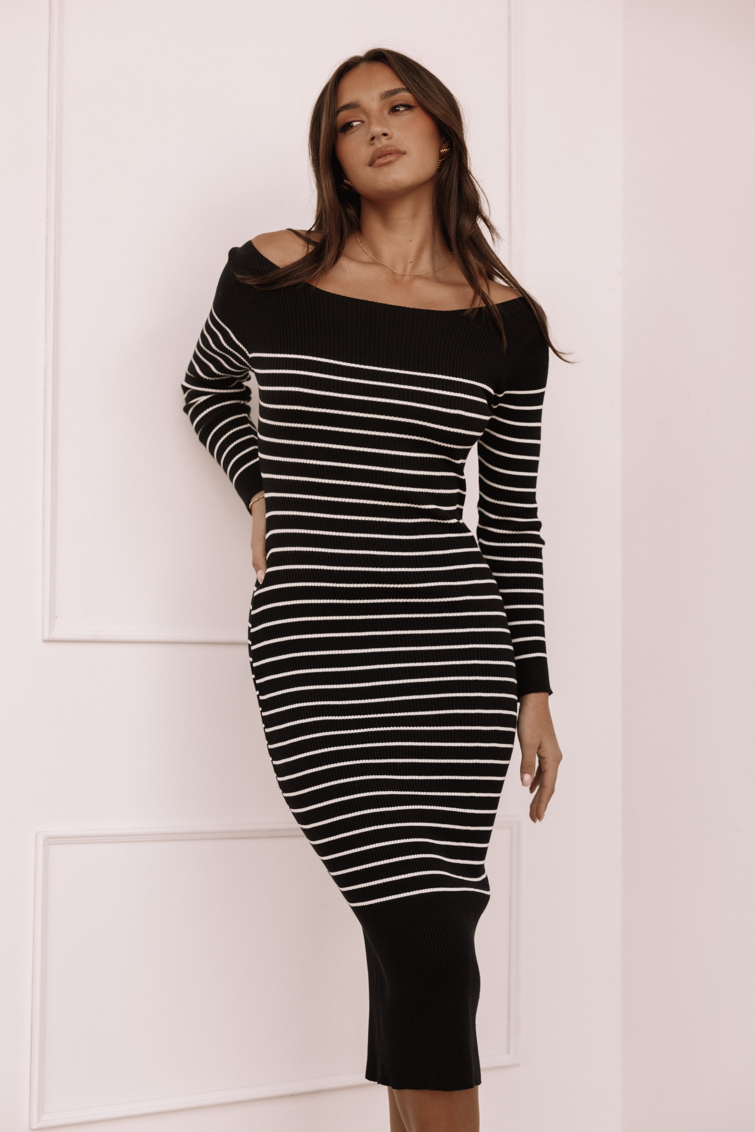 Petal and Pup USA DRESSES Baxtor Off the Shoulder Midi Dress - White/Black