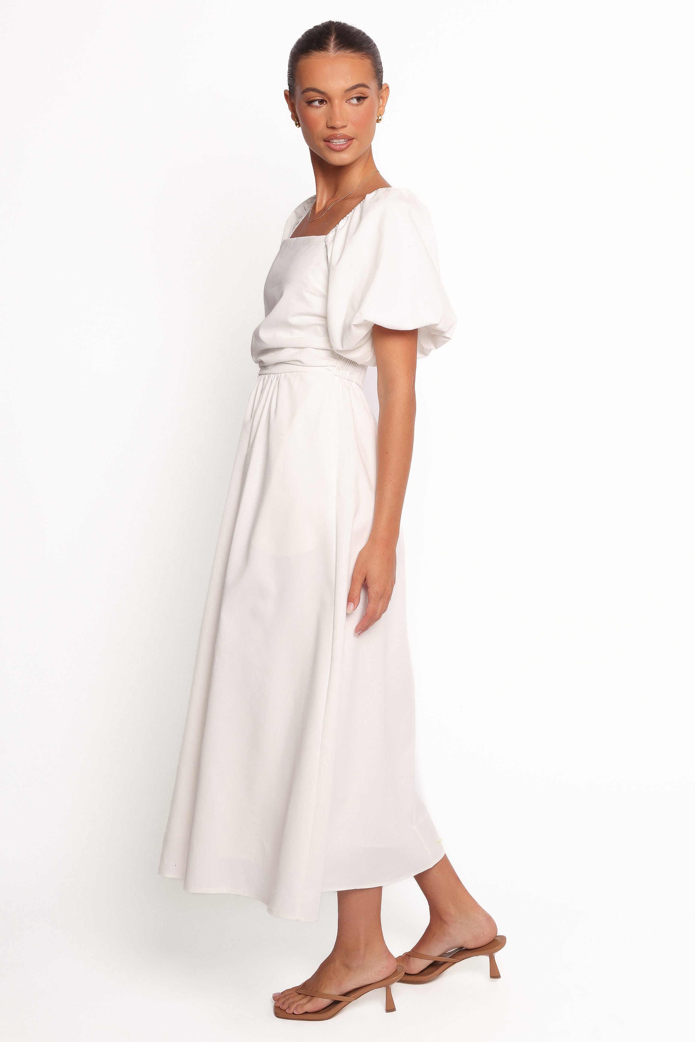 Petal and Pup USA DRESSES Clo Puff Sleeve Midi Dress - White