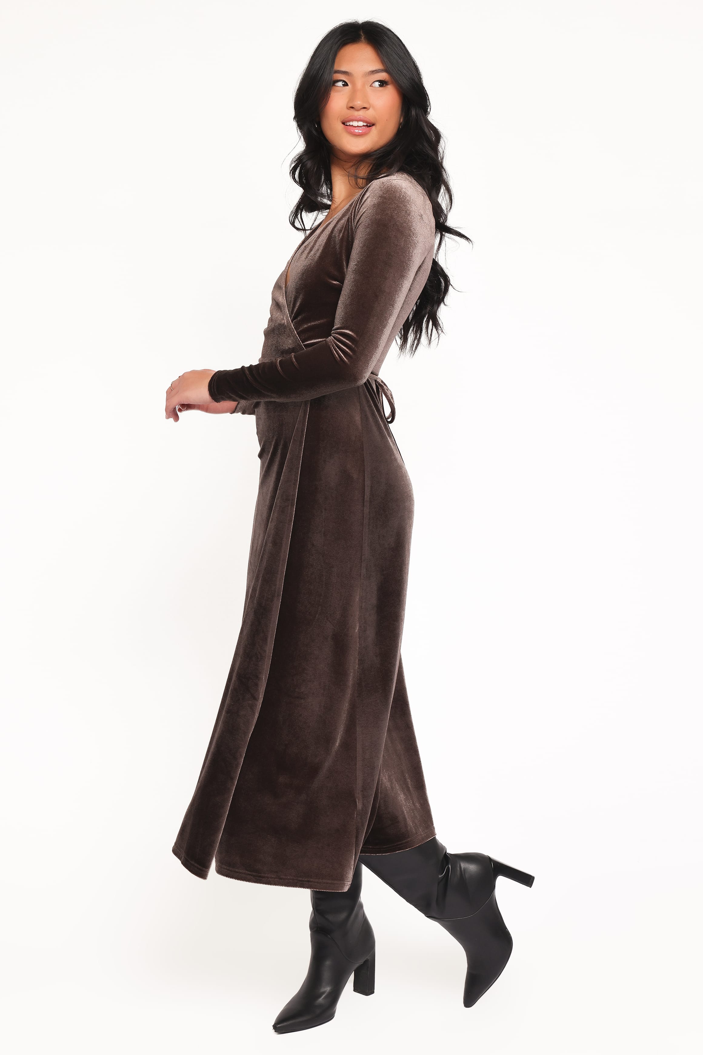 Petal and Pup USA DRESSES Darby Long Sleeve Midi Dress - Dark Brown