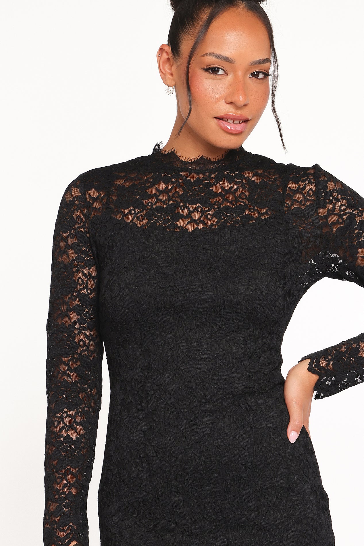 Petal and Pup USA DRESSES Davina Long Sleeve Midi Dress - Black